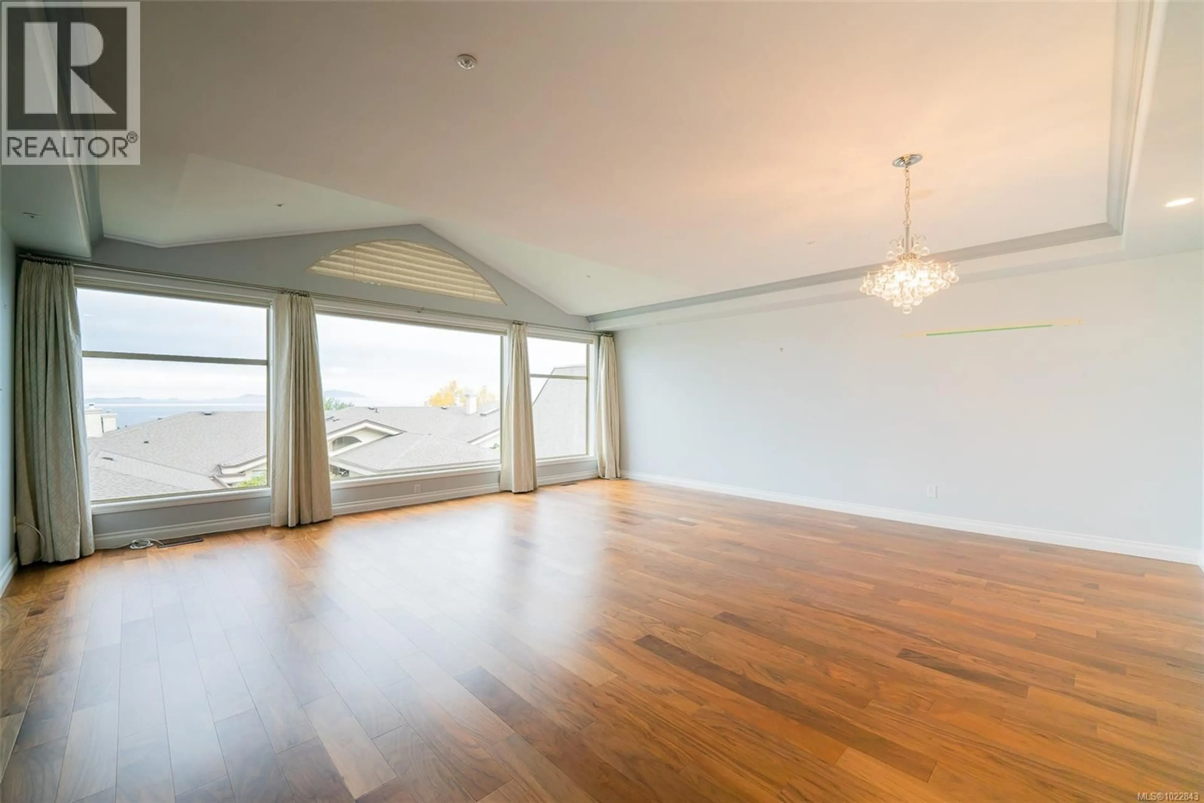 A pic of a room for 11 - 4991 BELLA VISTA CRESCENT, Nanaimo British Columbia V9V1M9