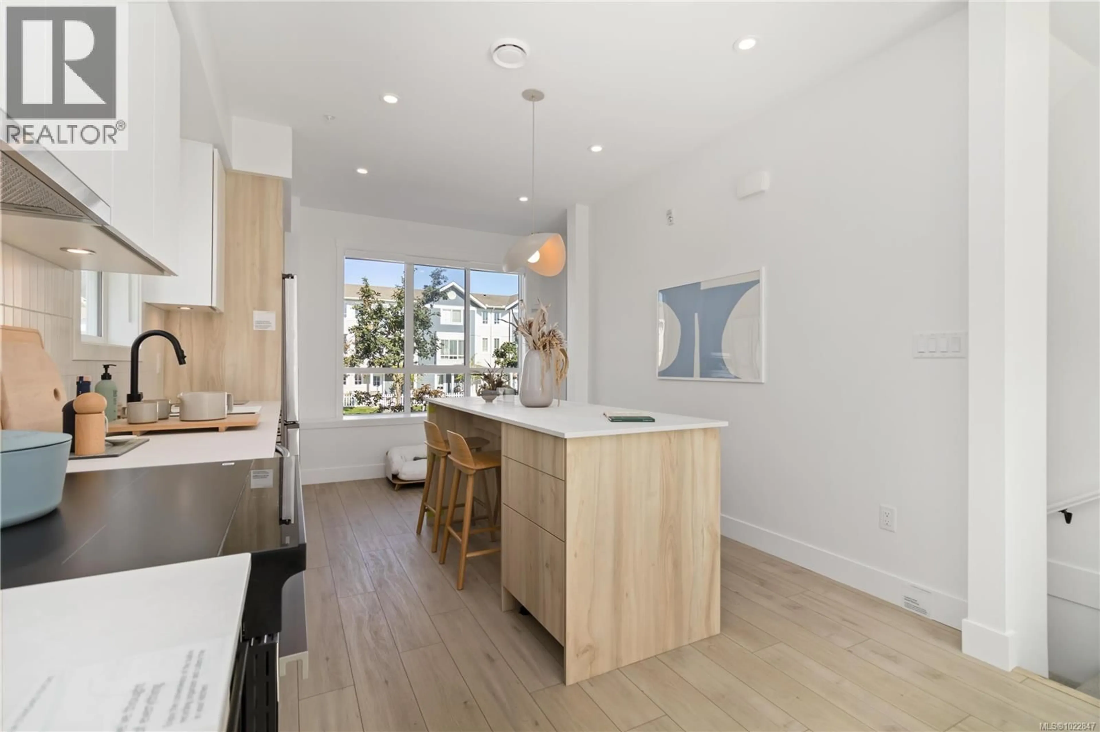 Open concept kitchen, unknown for 73 - 368 TRADEWINDS AVENUE, Colwood British Columbia V9C0S5