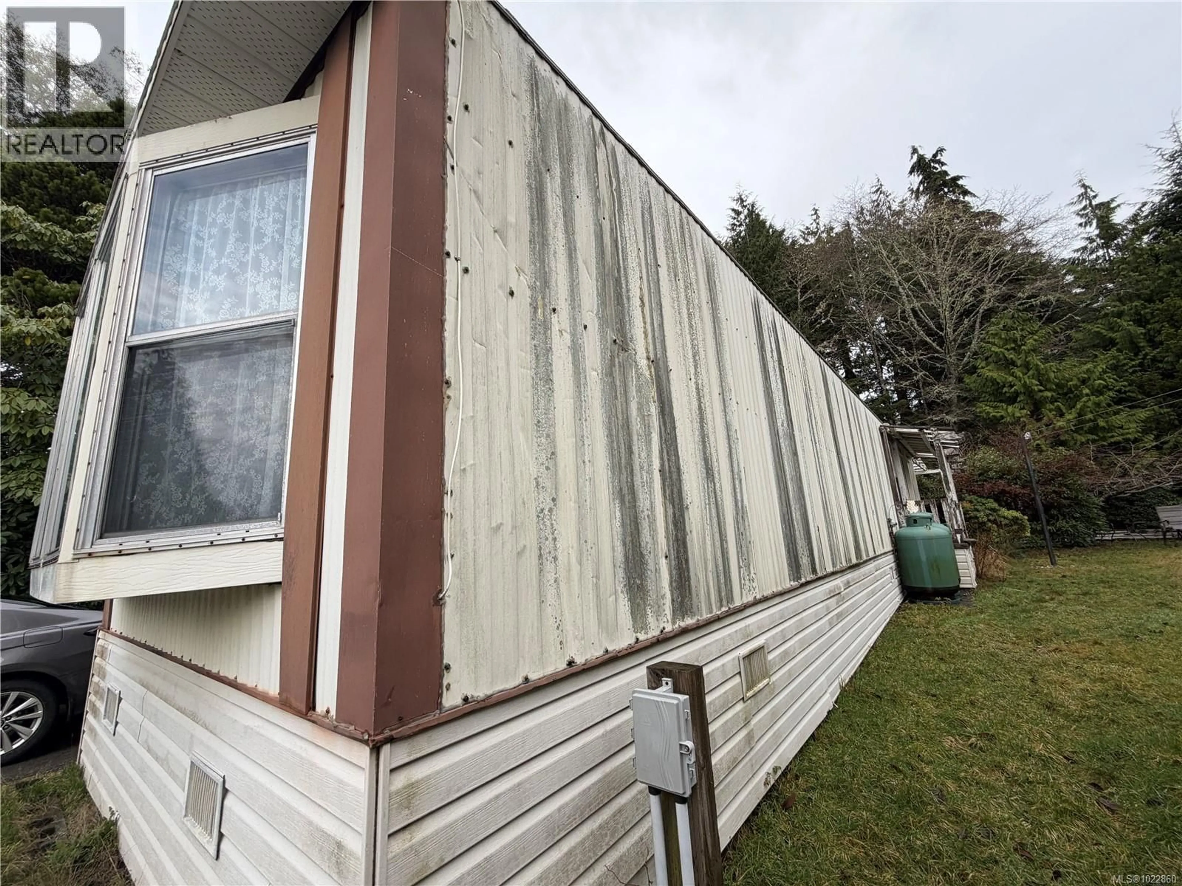 Shed for 442 ORCA CRESCENT, Ucluelet British Columbia V0R3A0