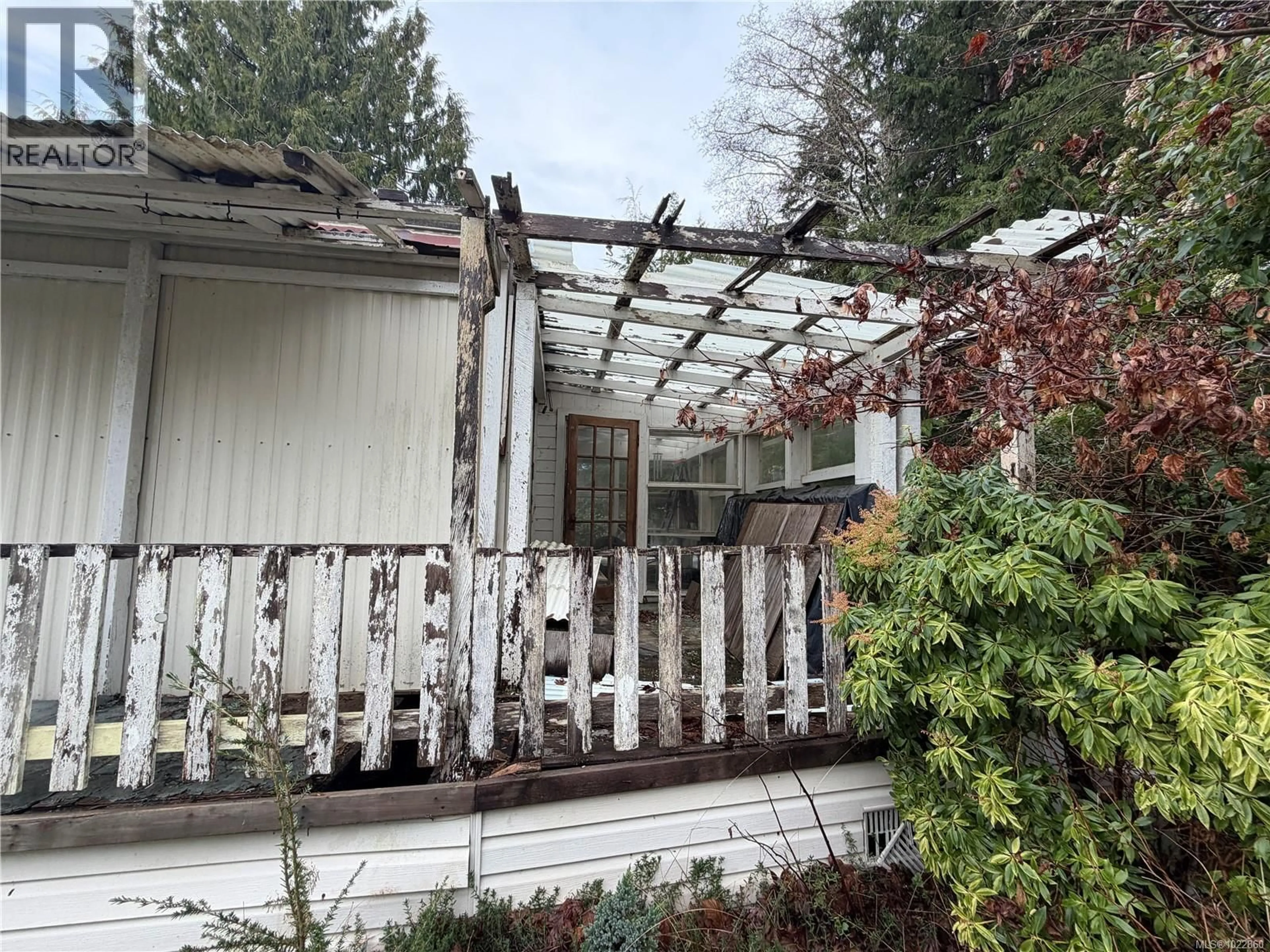 Shed for 442 ORCA CRESCENT, Ucluelet British Columbia V0R3A0