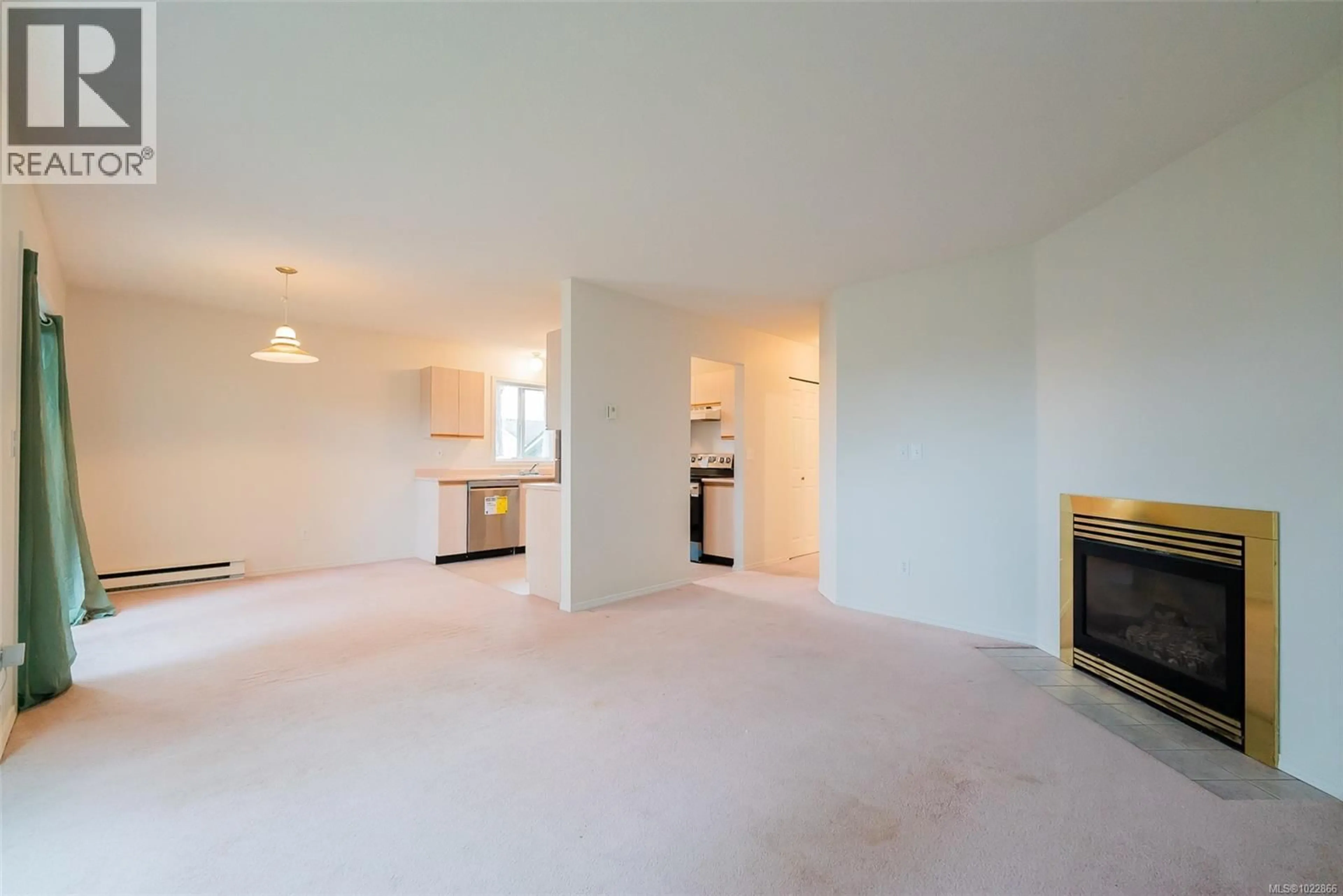 A pic of a room for 41 - 6245 BLUEBACK ROAD, Nanaimo British Columbia V9V1N7