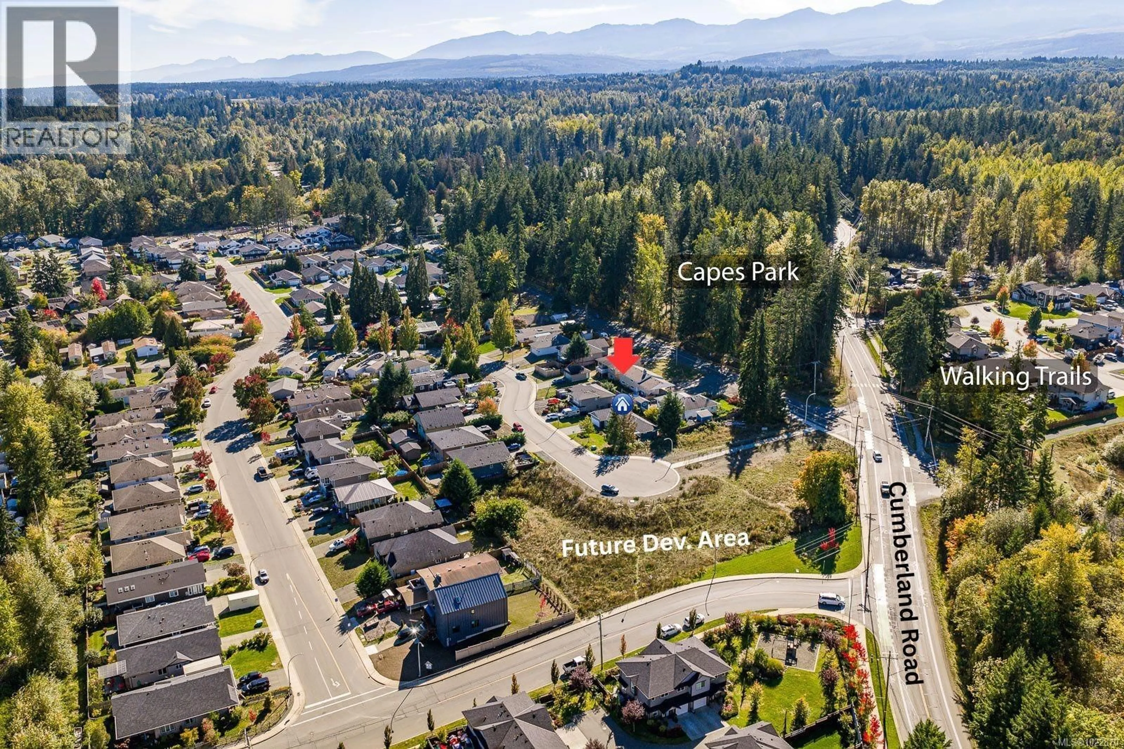 A pic from outside/outdoor area/front of a property/back of a property/a pic from drone, mountain view for 2065 MORELLO PLACE, Courtenay British Columbia V9N9C9