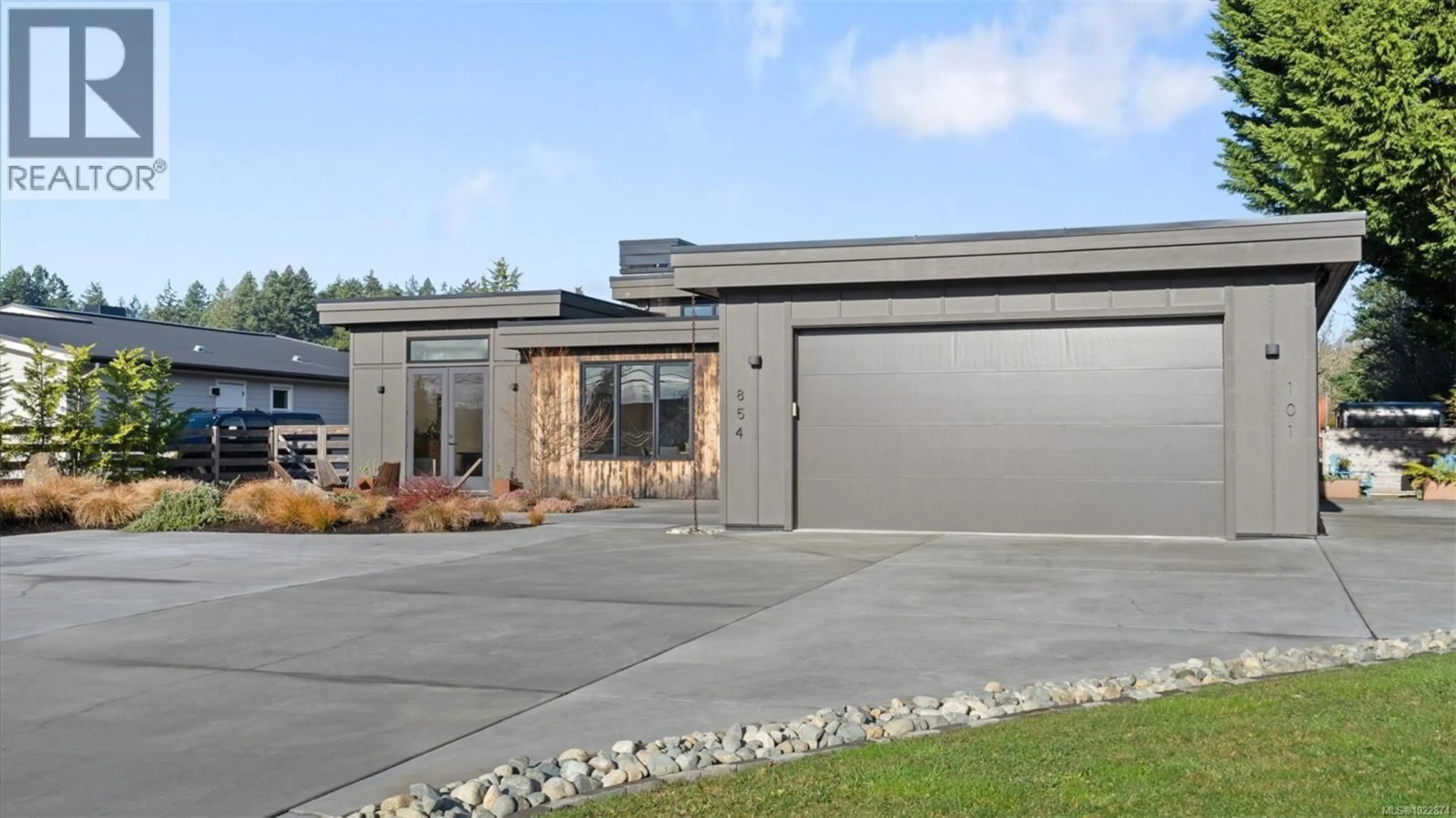 Home with brick exterior material, street for 854 BIRCH ROAD, North Saanich British Columbia V8L5R9