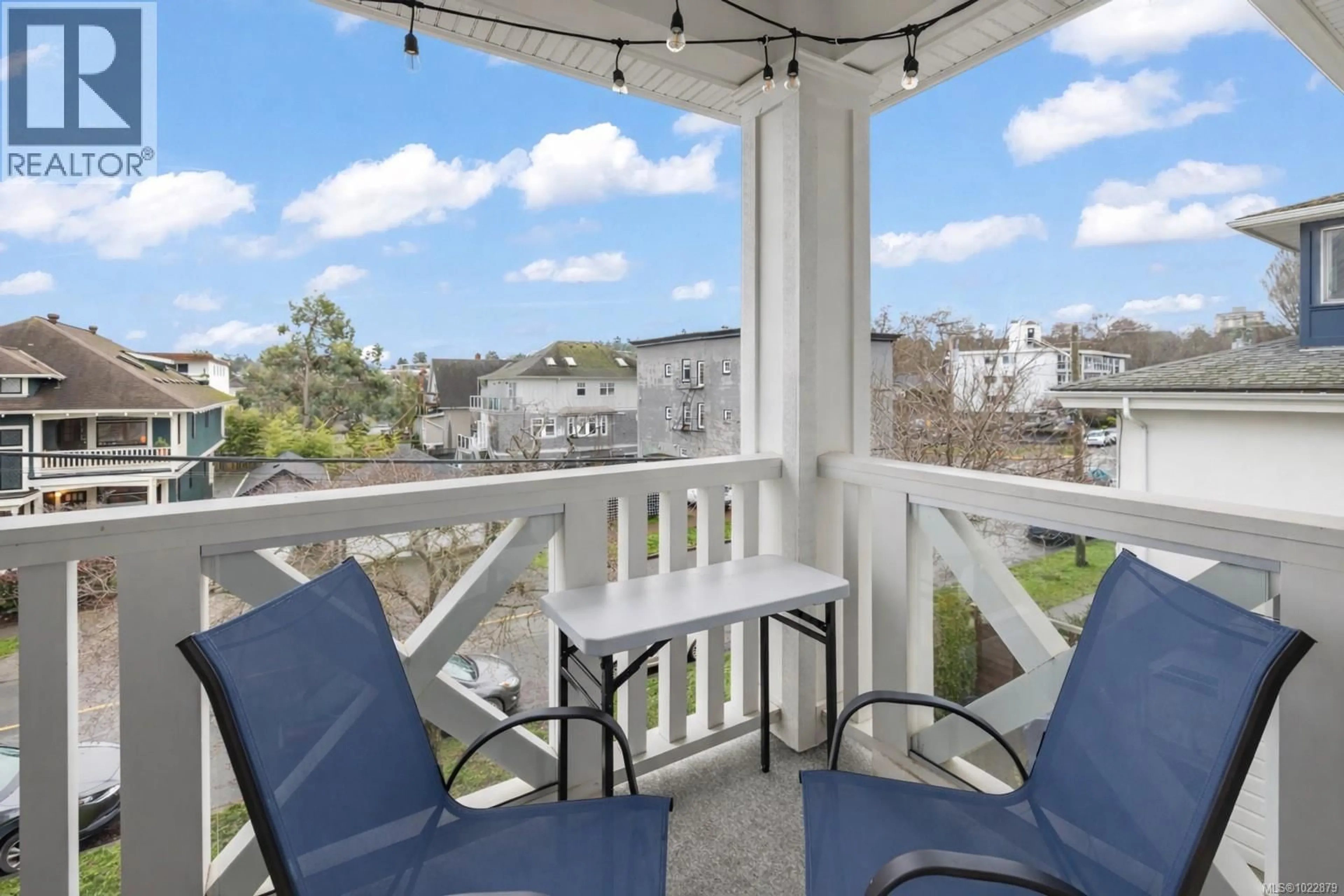 Patio, water/lake/river/ocean view for 5 - 1016 SOUTHGATE STREET, Victoria British Columbia V8V2Z2