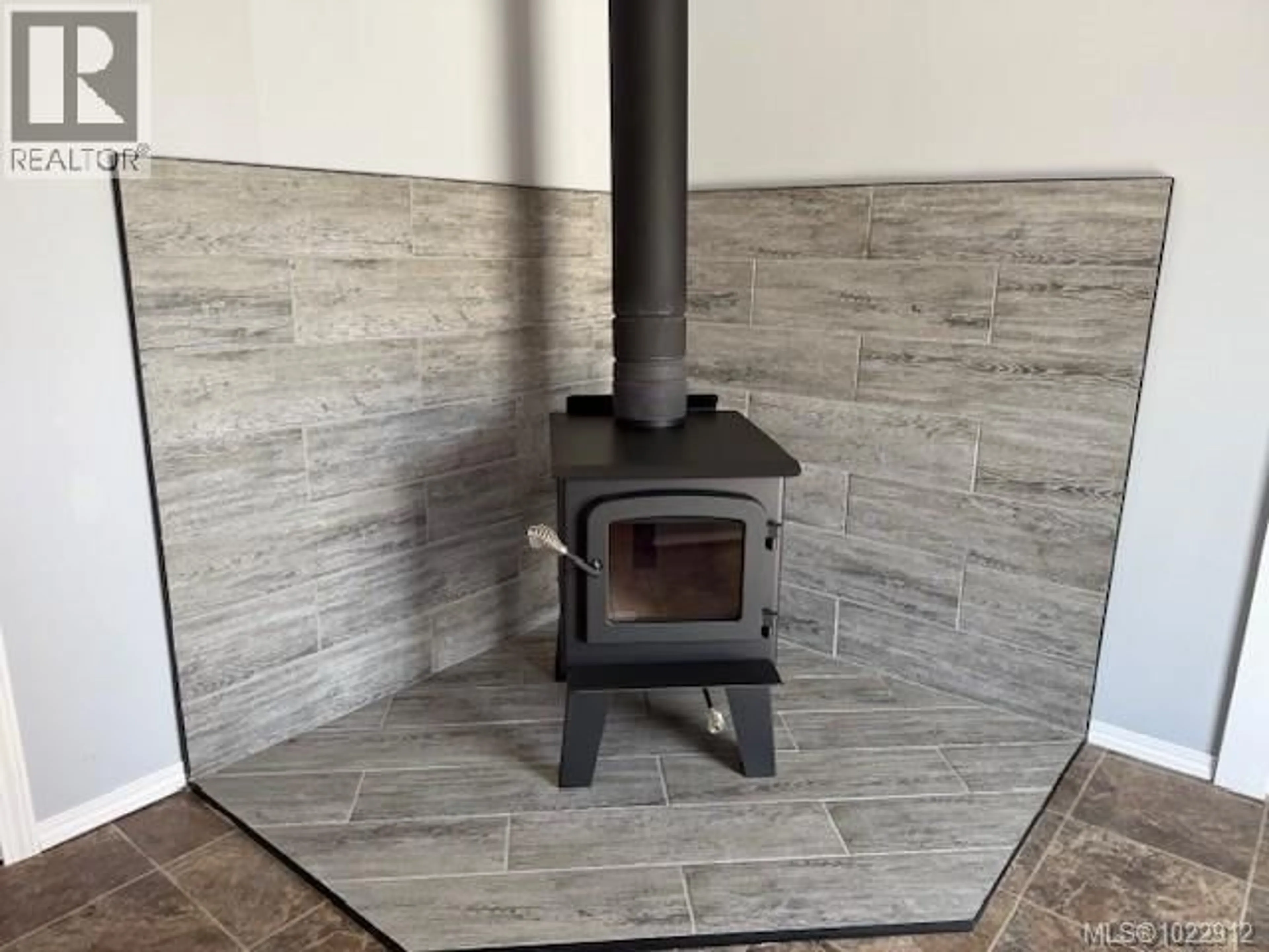 A pic of a room for 74 - 5250 BEAVER HARBOUR ROAD, Port Hardy British Columbia V0N2P0