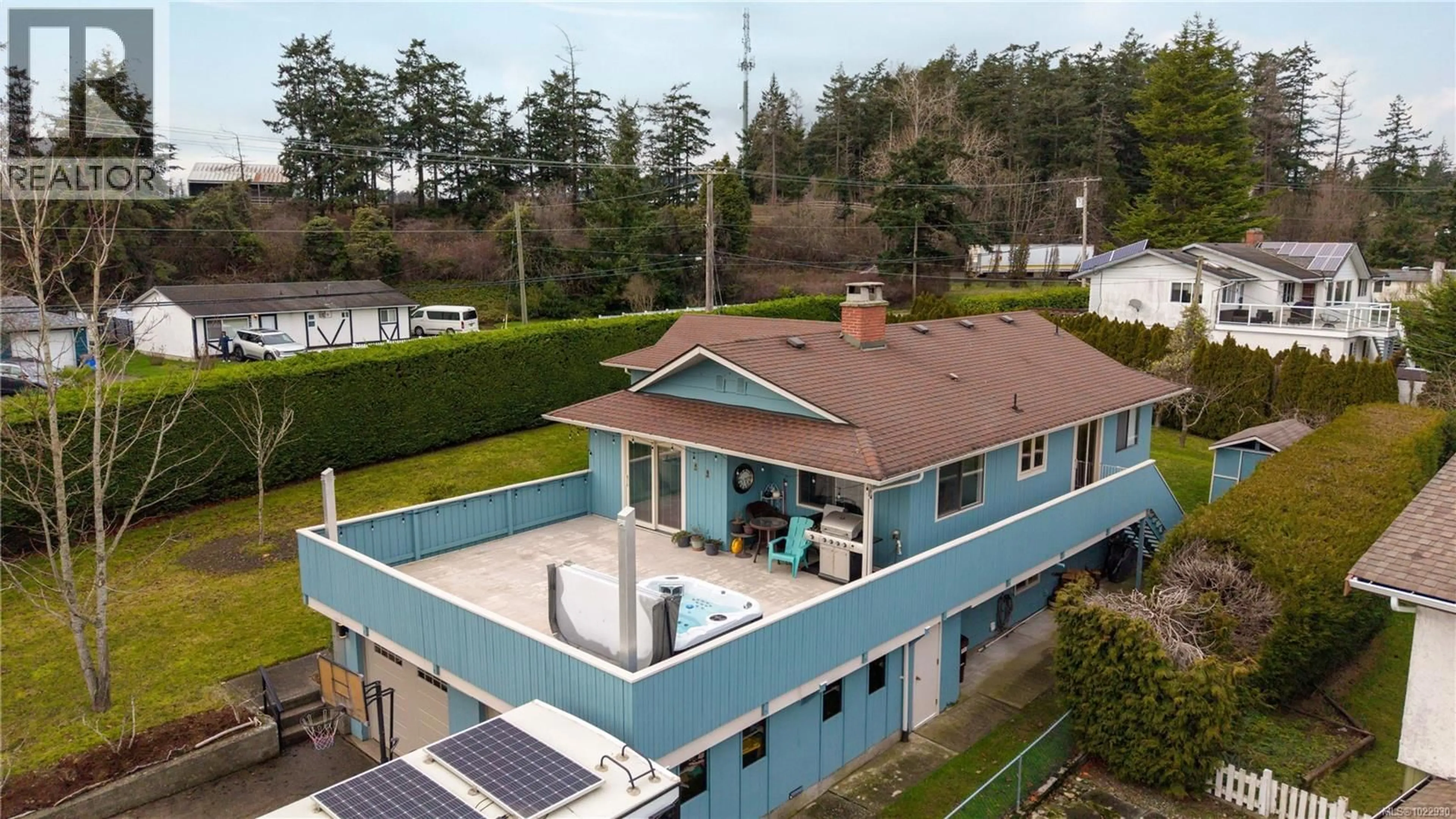 A pic from outside/outdoor area/front of a property/back of a property/a pic from drone, water/lake/river/ocean view for 2530 WAKEMAN ROAD, Central Saanich British Columbia V8M1V5