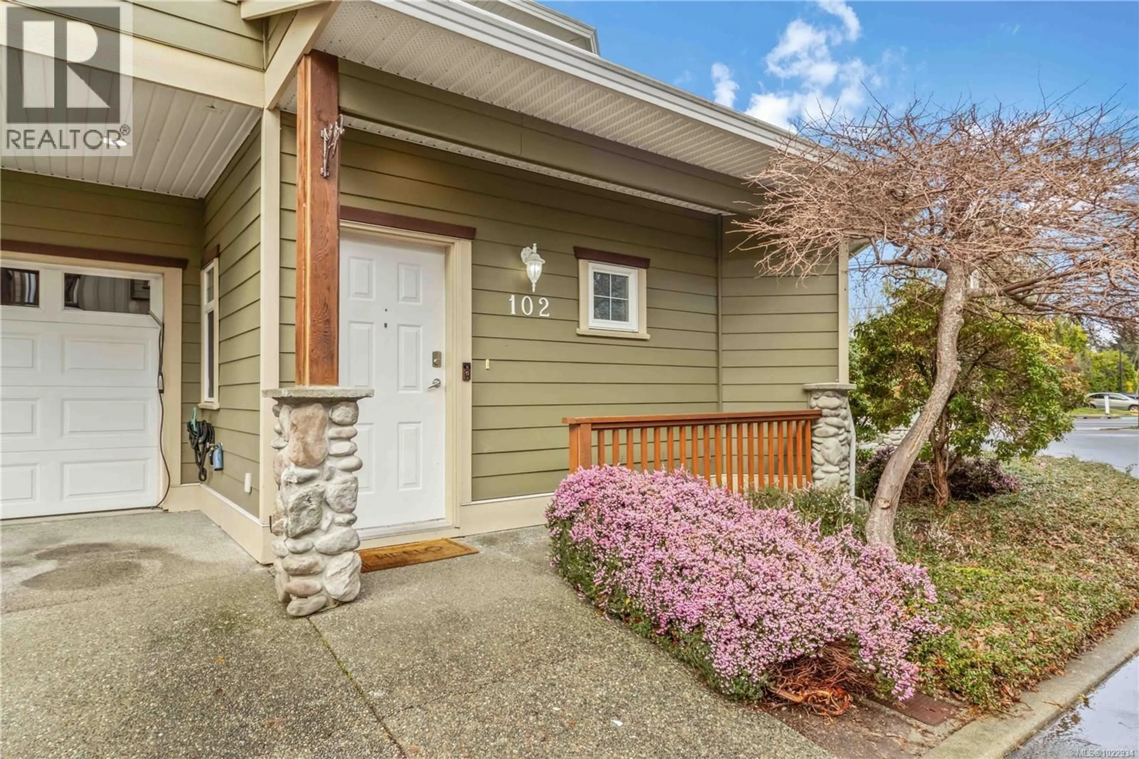 Unknown for 102 - 951 GOLDSTREAM AVENUE, Langford British Columbia V9B6S5