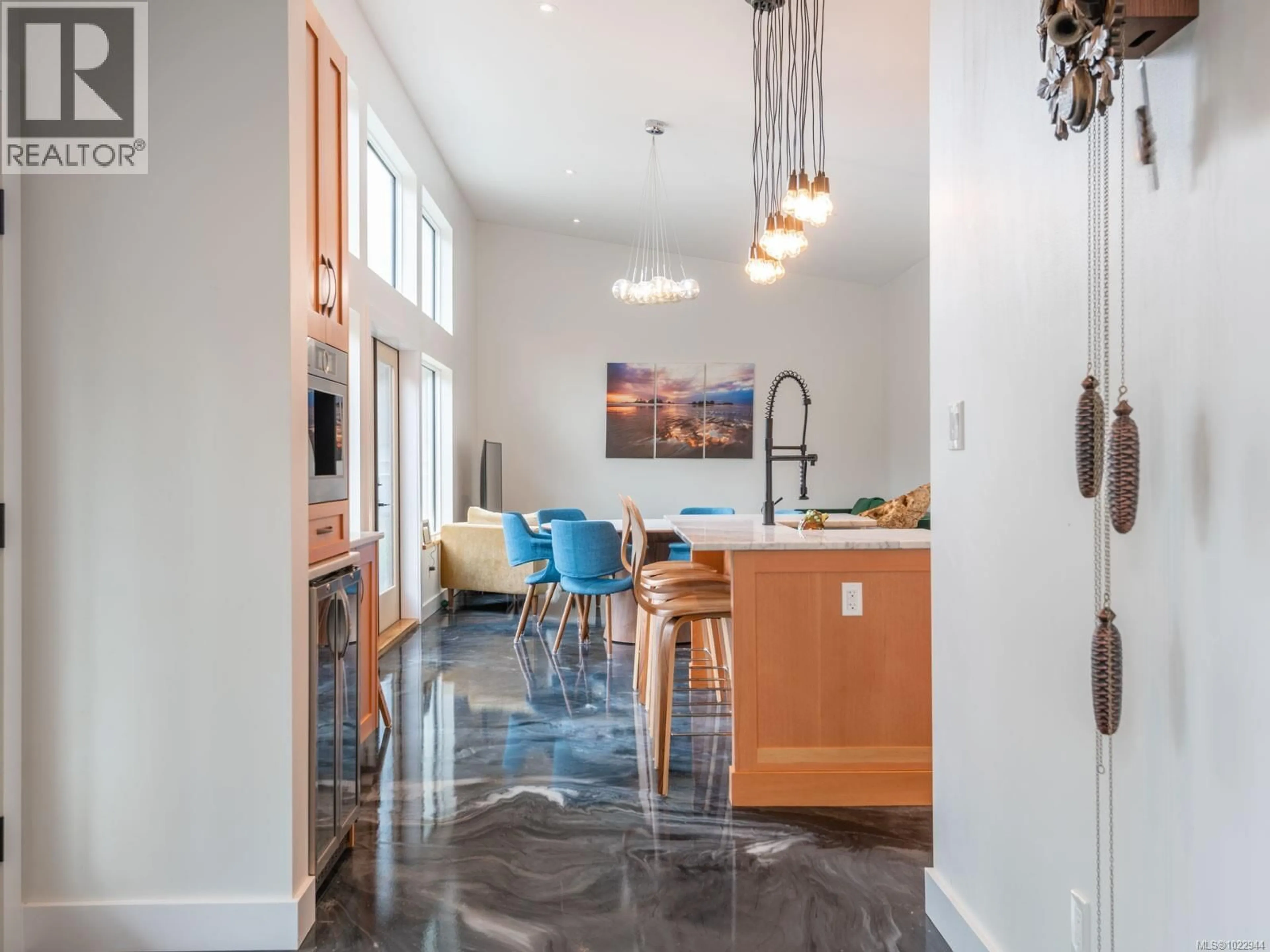 Unknown for 6415 WALKER ROAD, Port Alberni British Columbia V9Y8W7