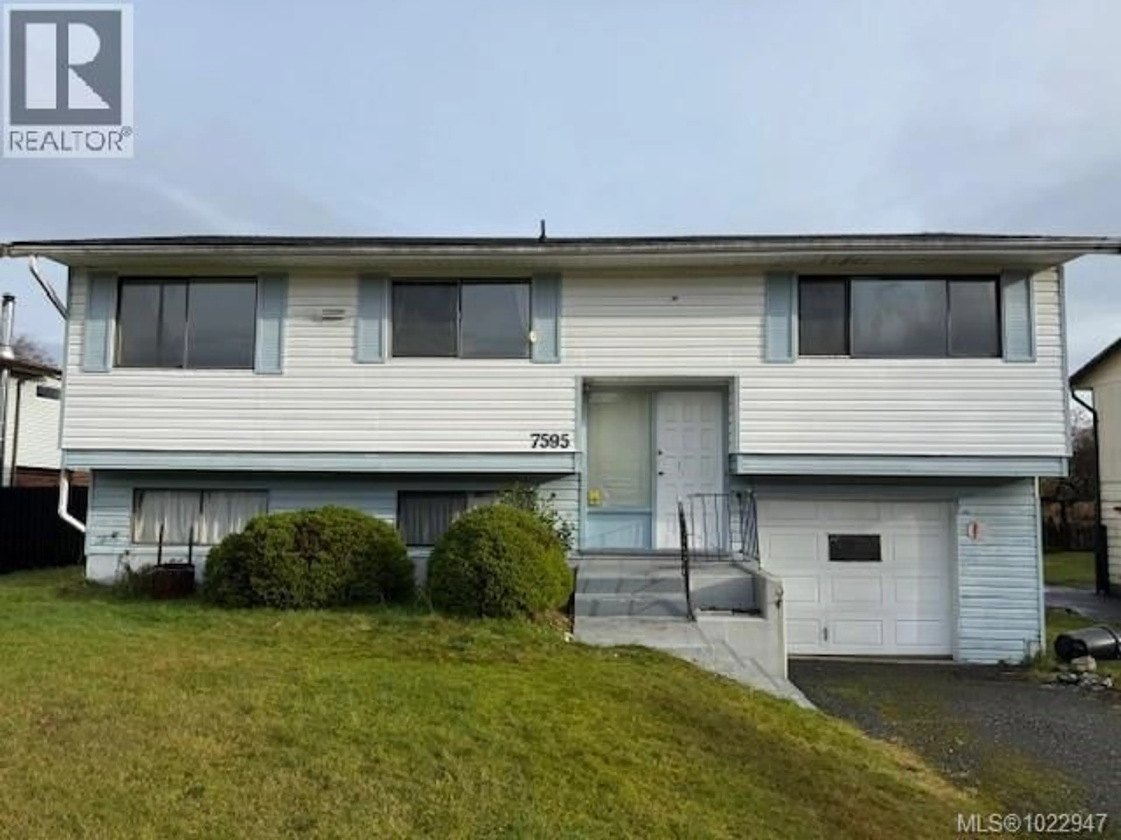 Home with vinyl exterior material, unknown for 7595 CARNARVON ROAD, Port Hardy British Columbia V0N2P0