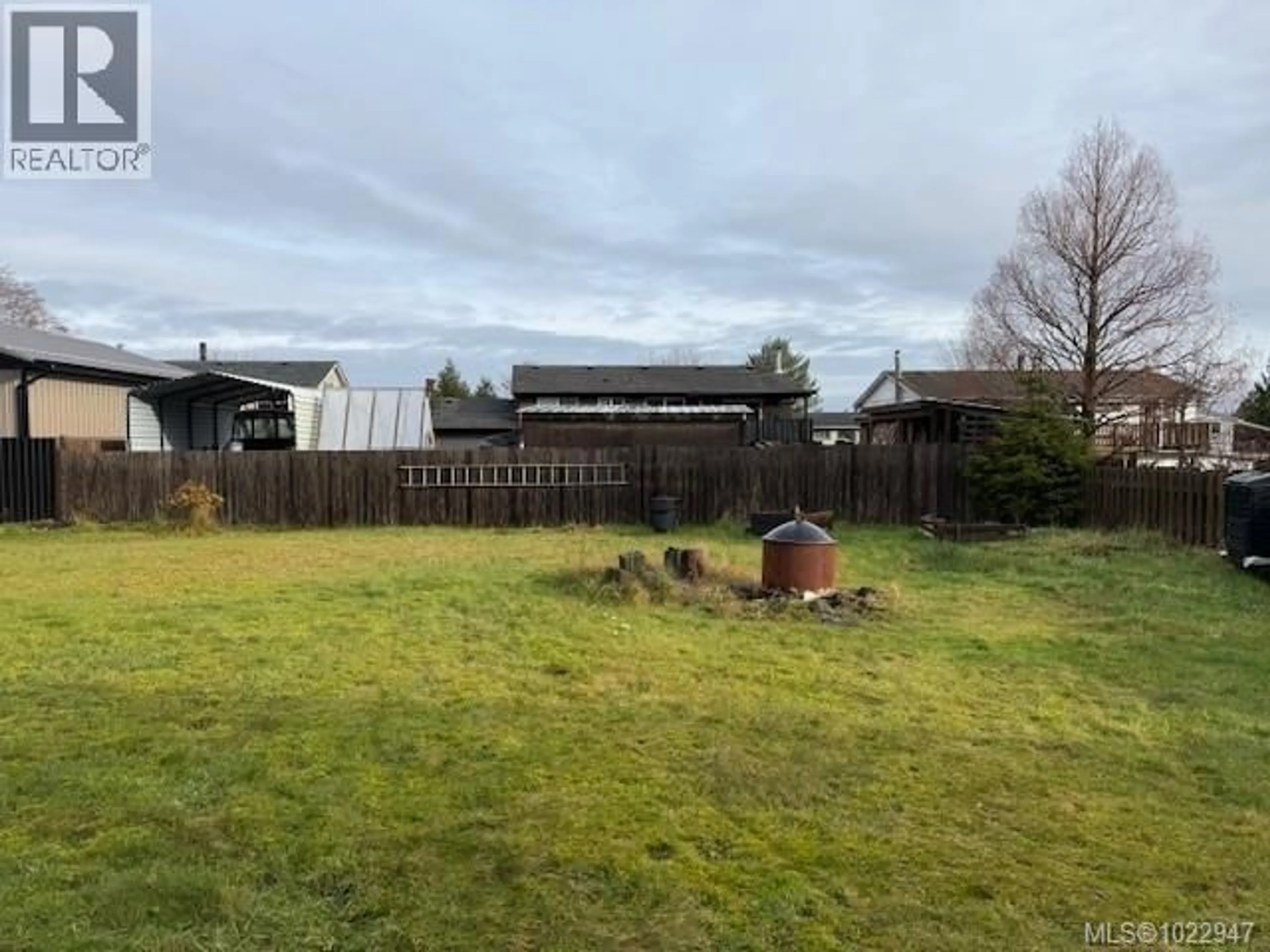 A pic from outside/outdoor area/front of a property/back of a property/a pic from drone, unknown for 7595 CARNARVON ROAD, Port Hardy British Columbia V0N2P0