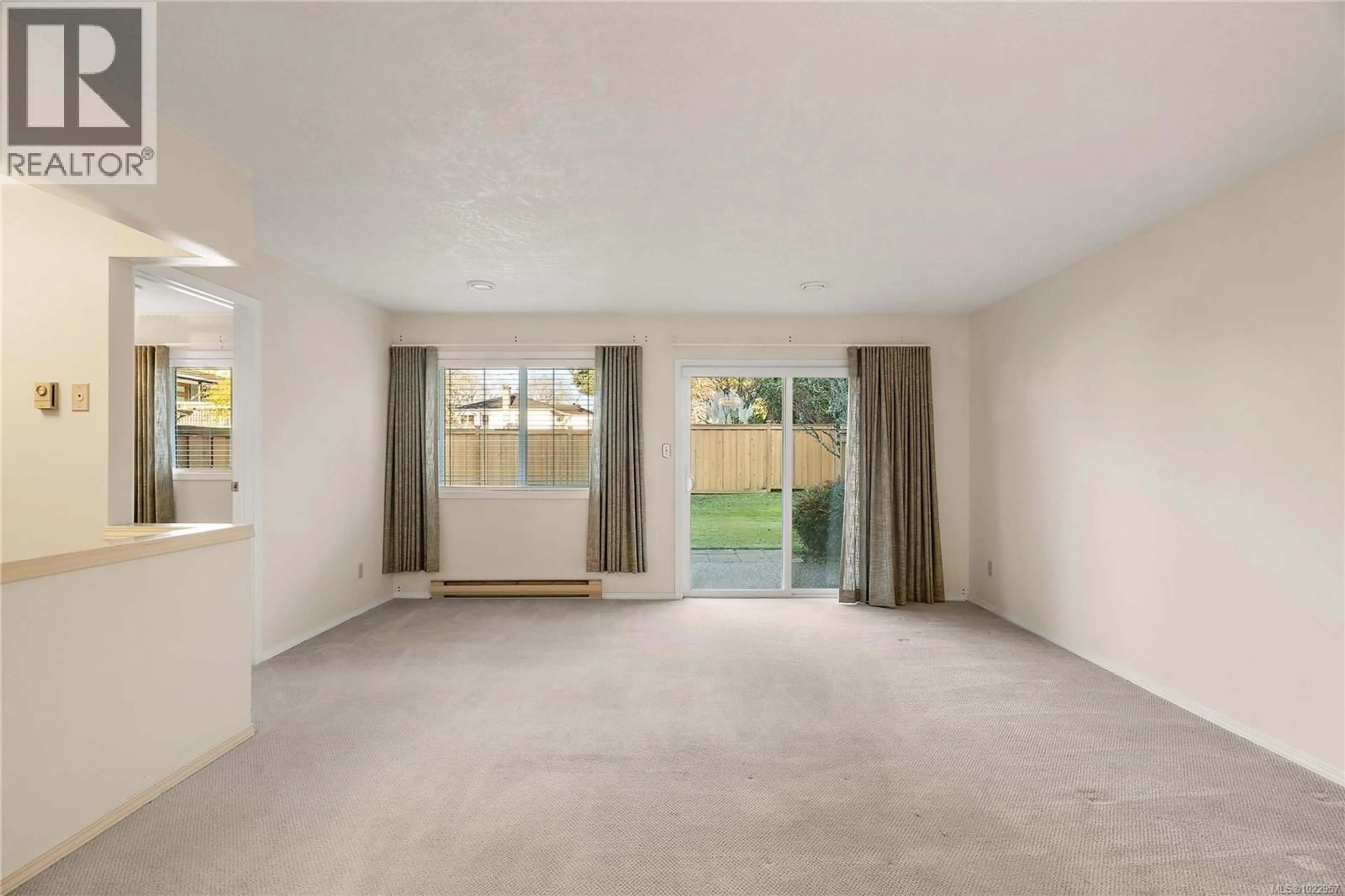 A pic of a room for 6 - 515 MOUNT VIEW AVENUE, Colwood British Columbia V9B2B2