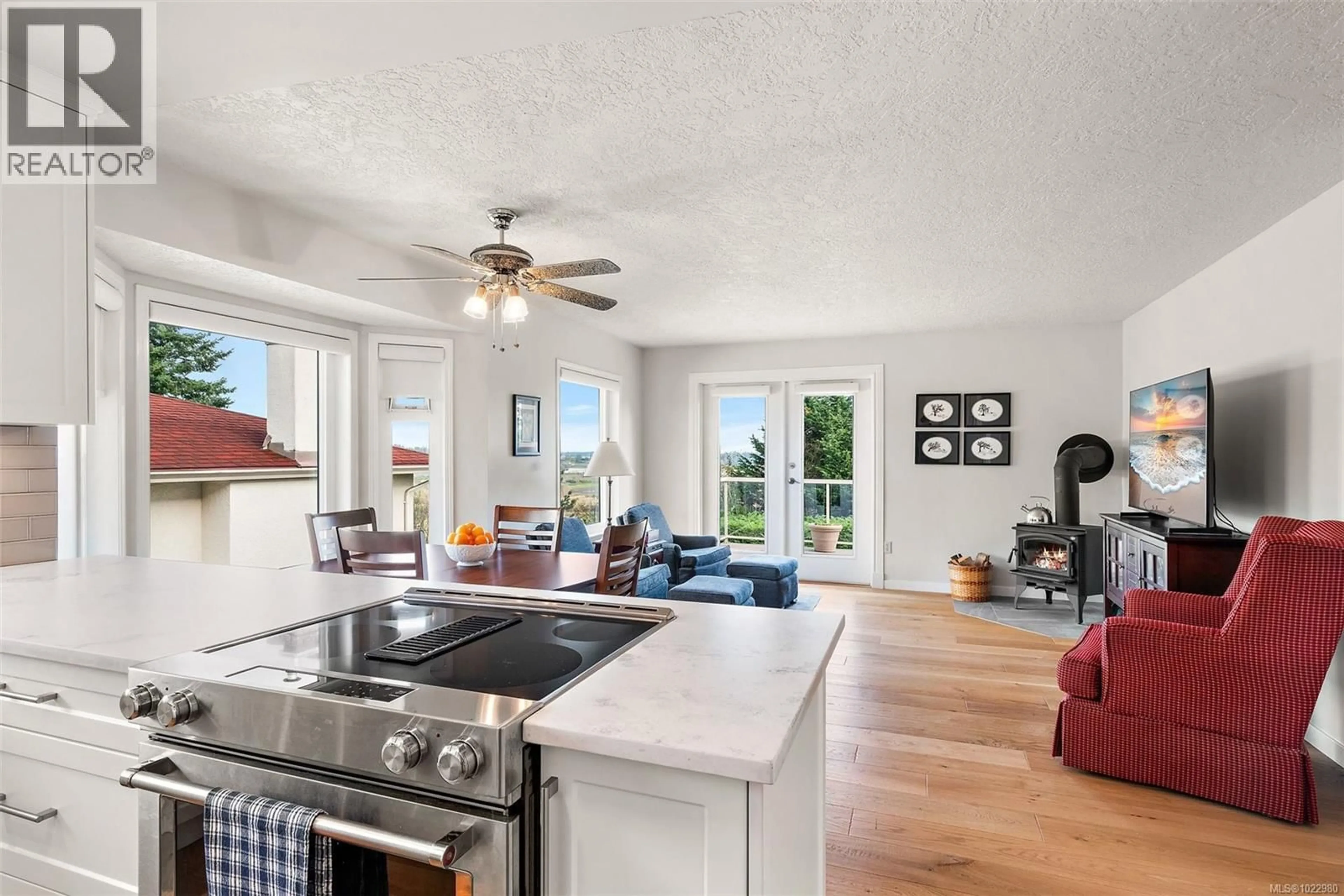 Open concept kitchen, unknown for 6533 BELLA VISTA DRIVE, Central Saanich British Columbia V8Z6Y4