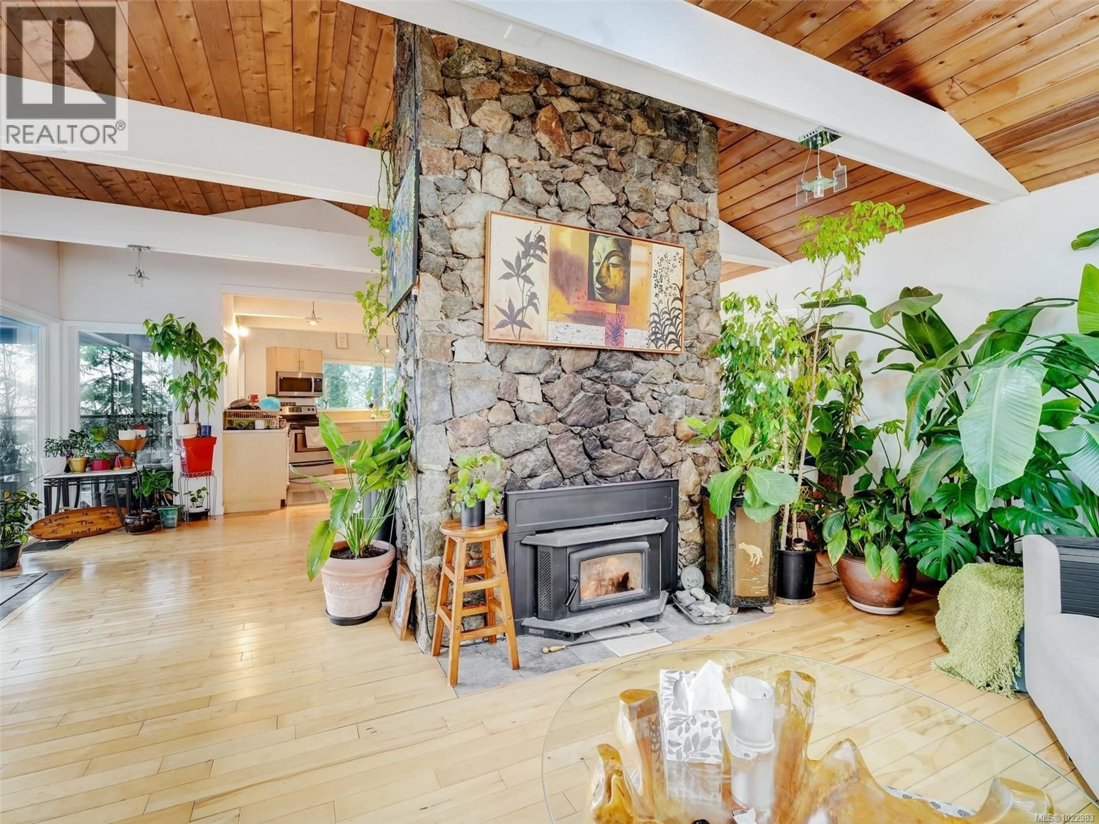 Unknown for 4553 CORDOVA BAY ROAD, Saanich British Columbia V8X3V6