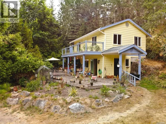 121 WHIMS ROAD, Salt Spring 5