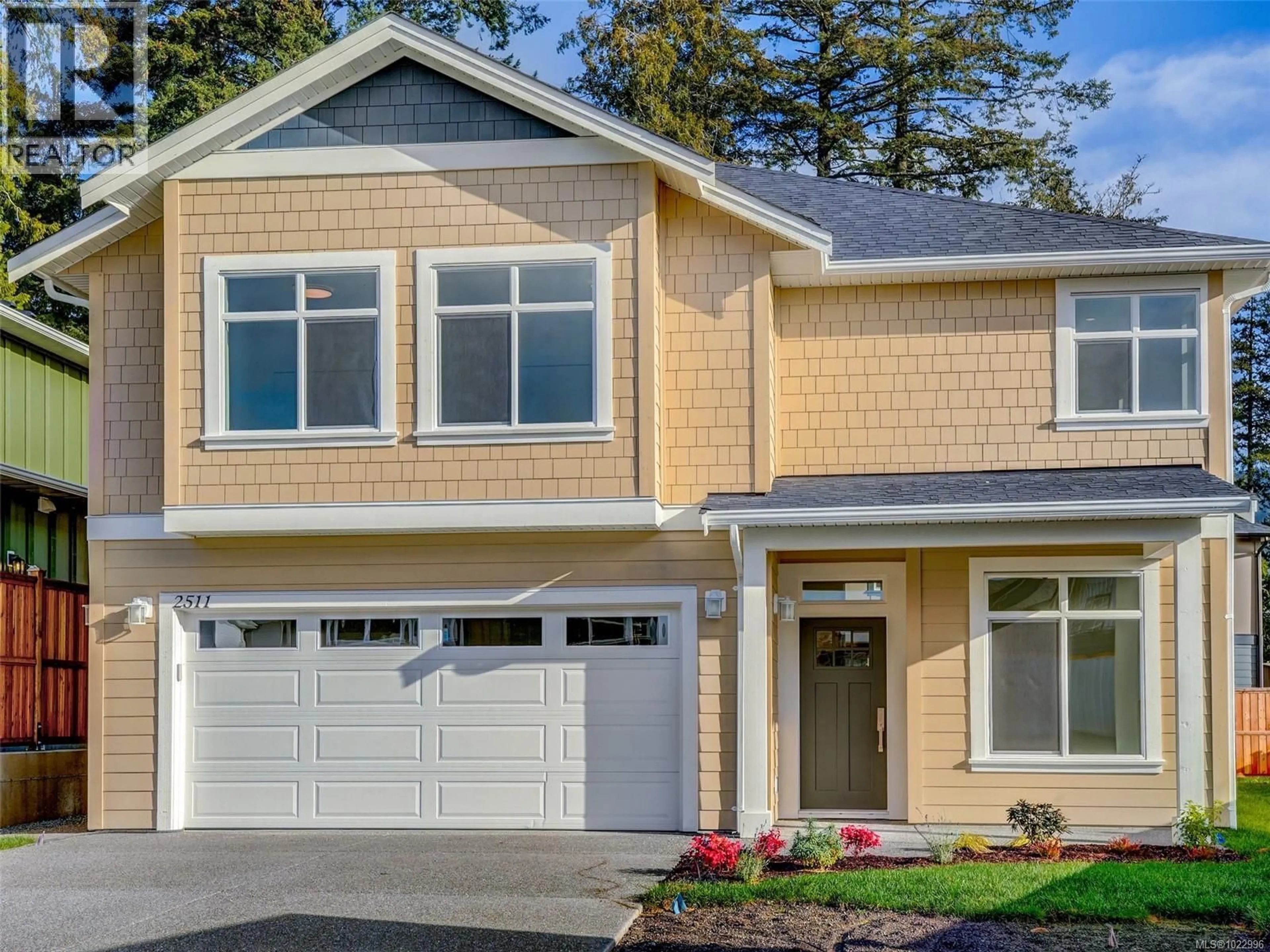 Home with vinyl exterior material, street for 2511 PATTERSON PLACE, Sooke British Columbia V9Z1N4