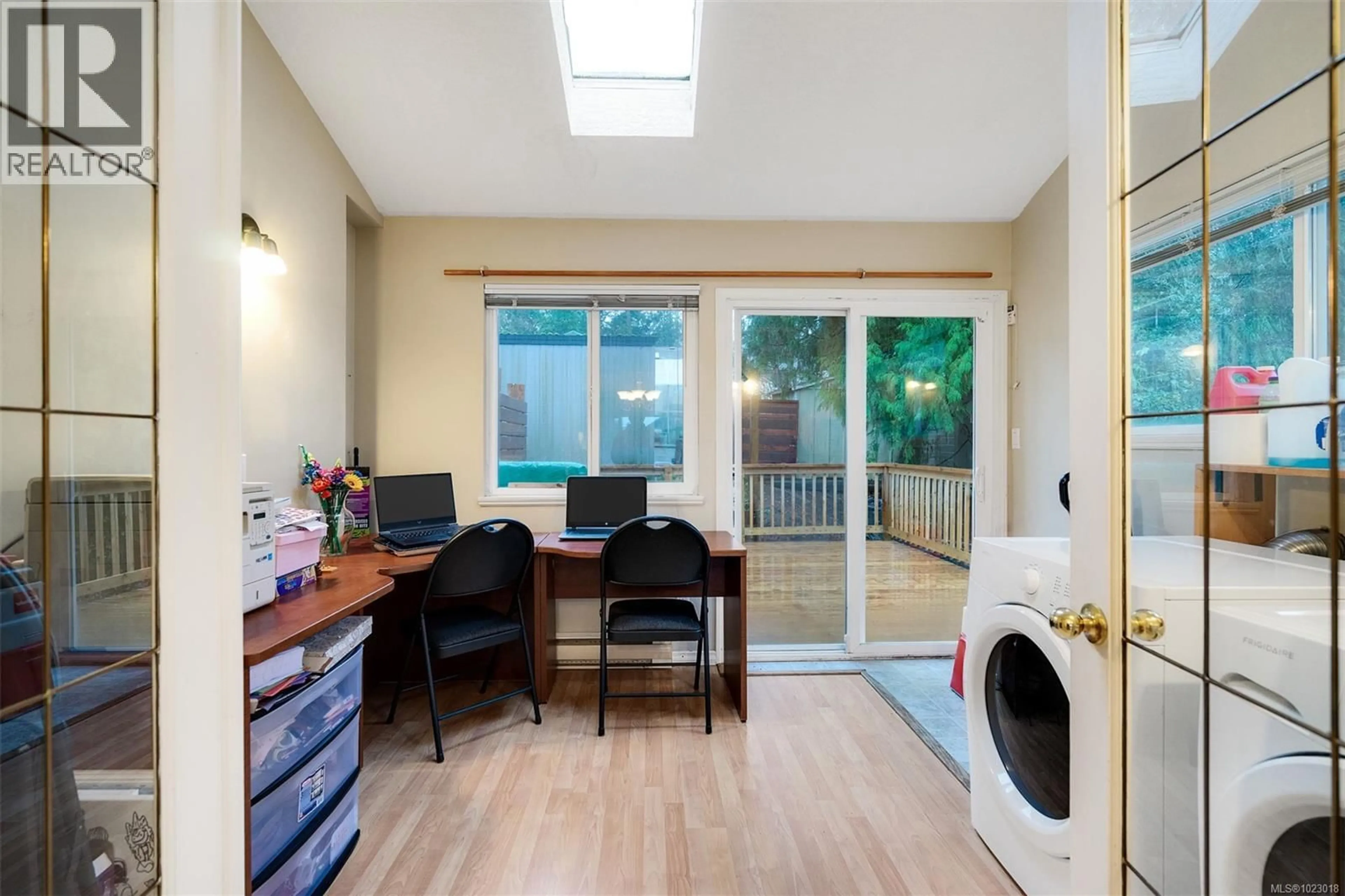 Unknown for 1083/1085 JENKINS AVENUE, Langford British Columbia V9B4T2