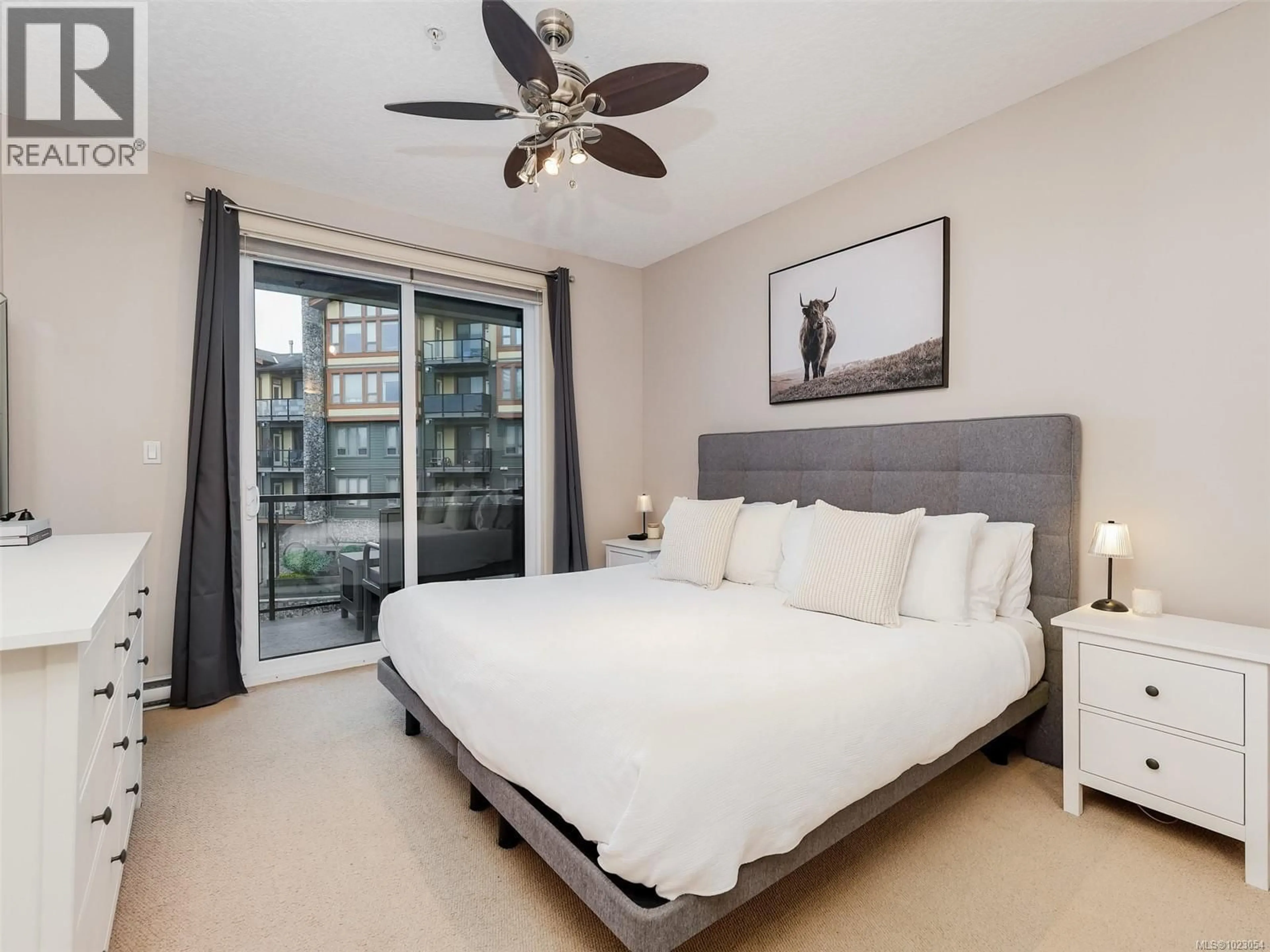 Bedroom with bed, unknown for 204 - 3220 JACKLIN ROAD, Langford British Columbia V9B0J5