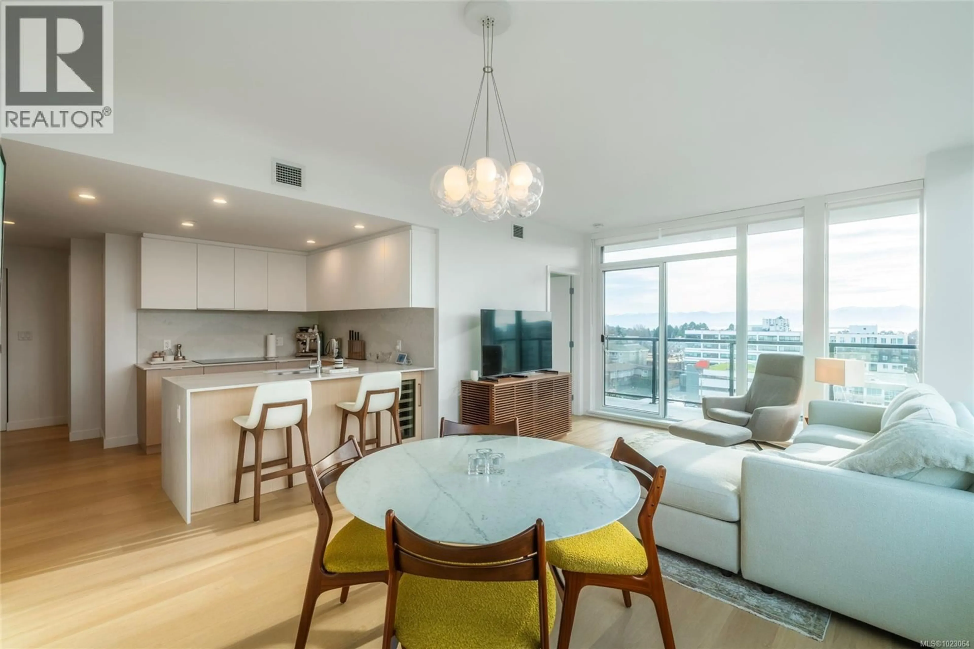 Open concept kitchen, unknown for 810 - 1100 YATES STREET, Victoria British Columbia V8V3M8