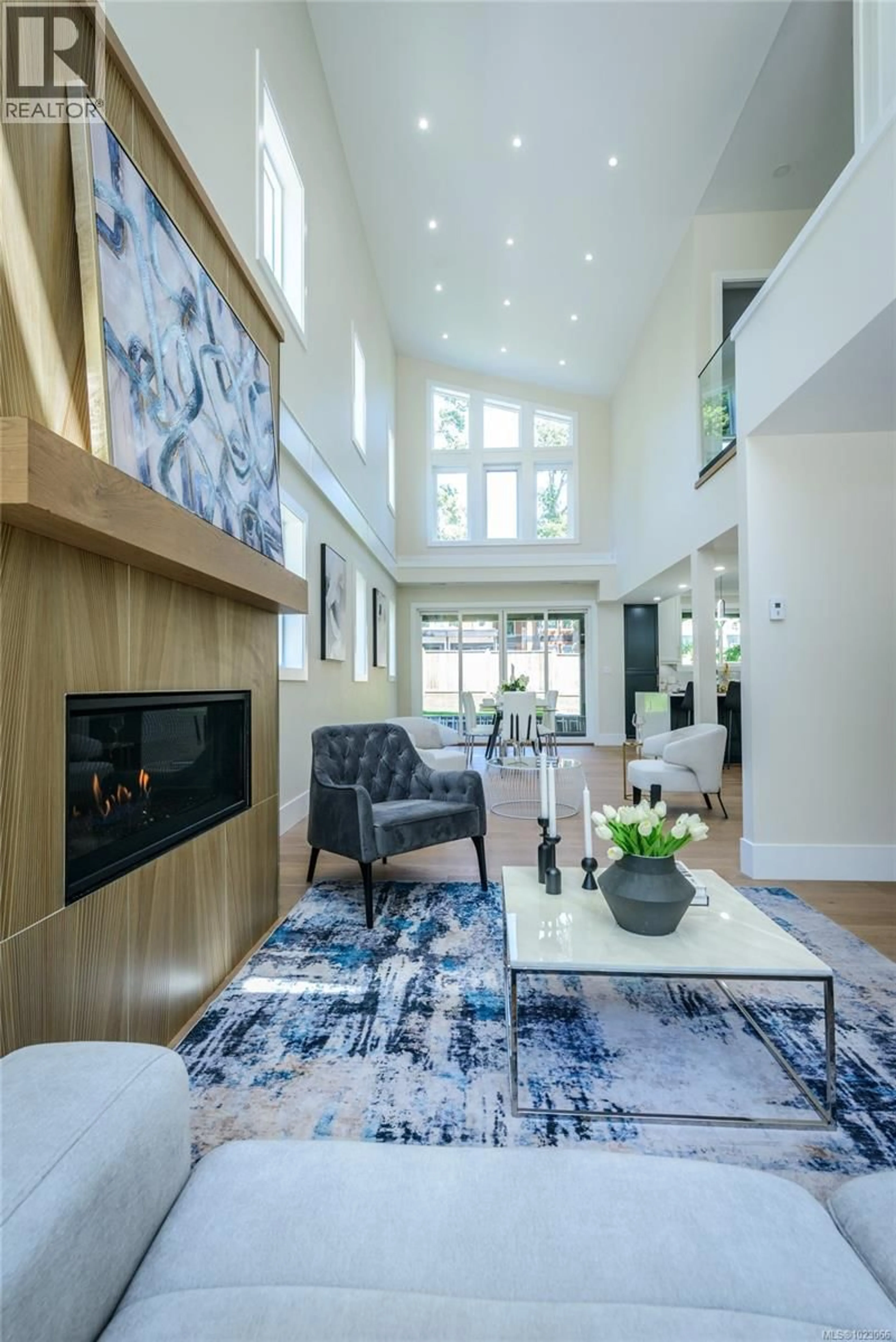 Living room with furniture, unknown for 1246 REYNOLDS ROAD, Saanich British Columbia V8P2K7