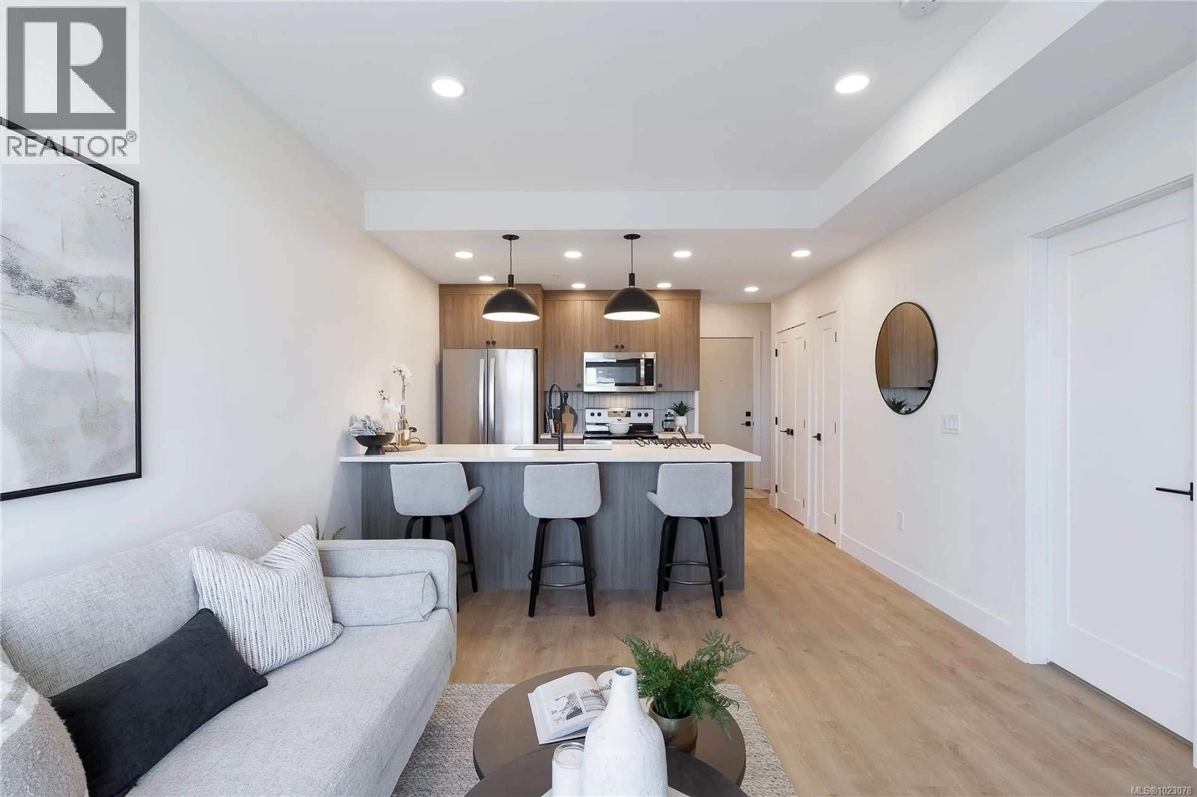 Open concept kitchen, unknown for 102 - 201 DOGWOOD DRIVE, Ladysmith British Columbia V9G0C3