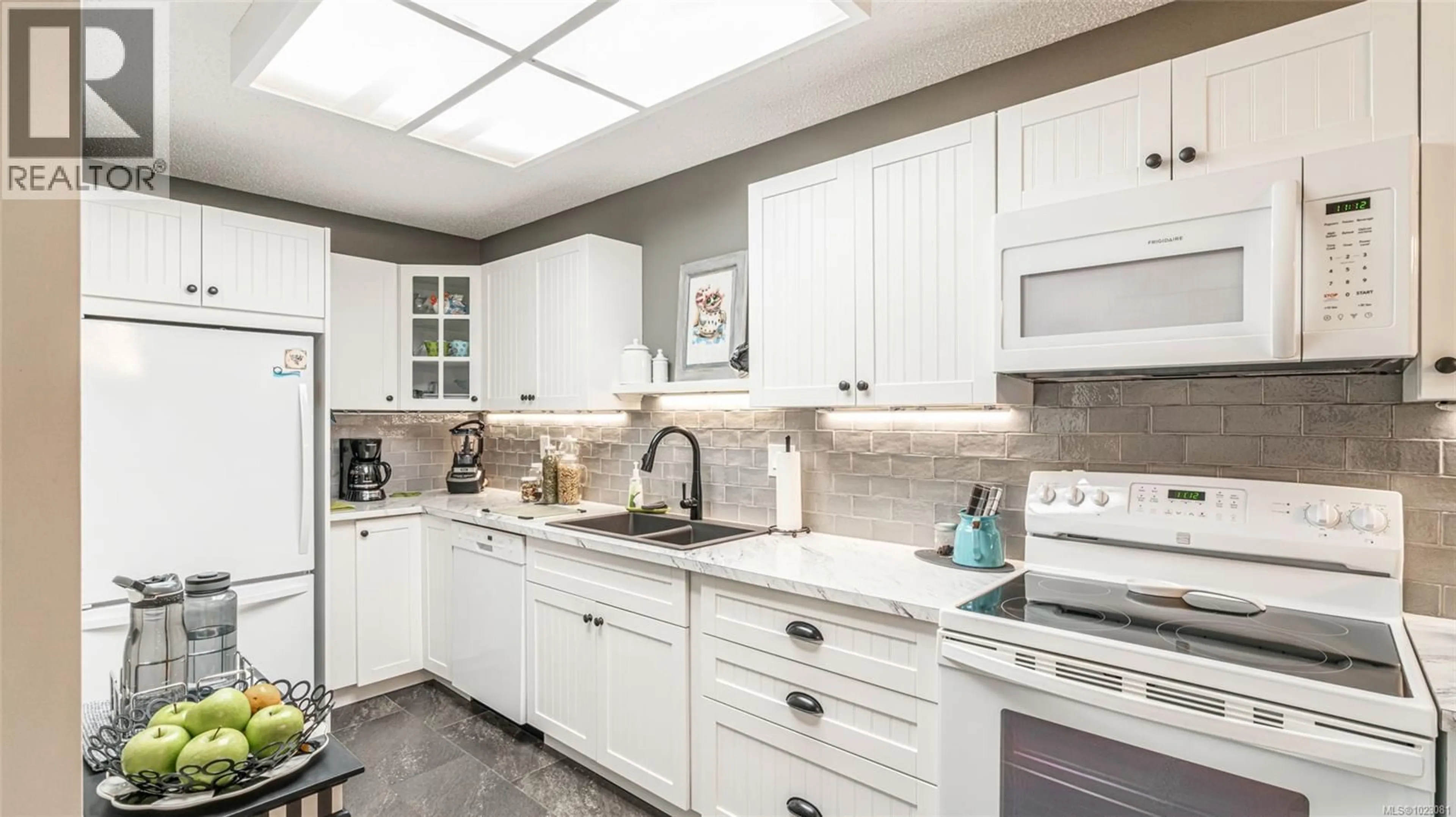 Unknown for 205 - 309 MORISON AVENUE, Parksville British Columbia V9P1M6