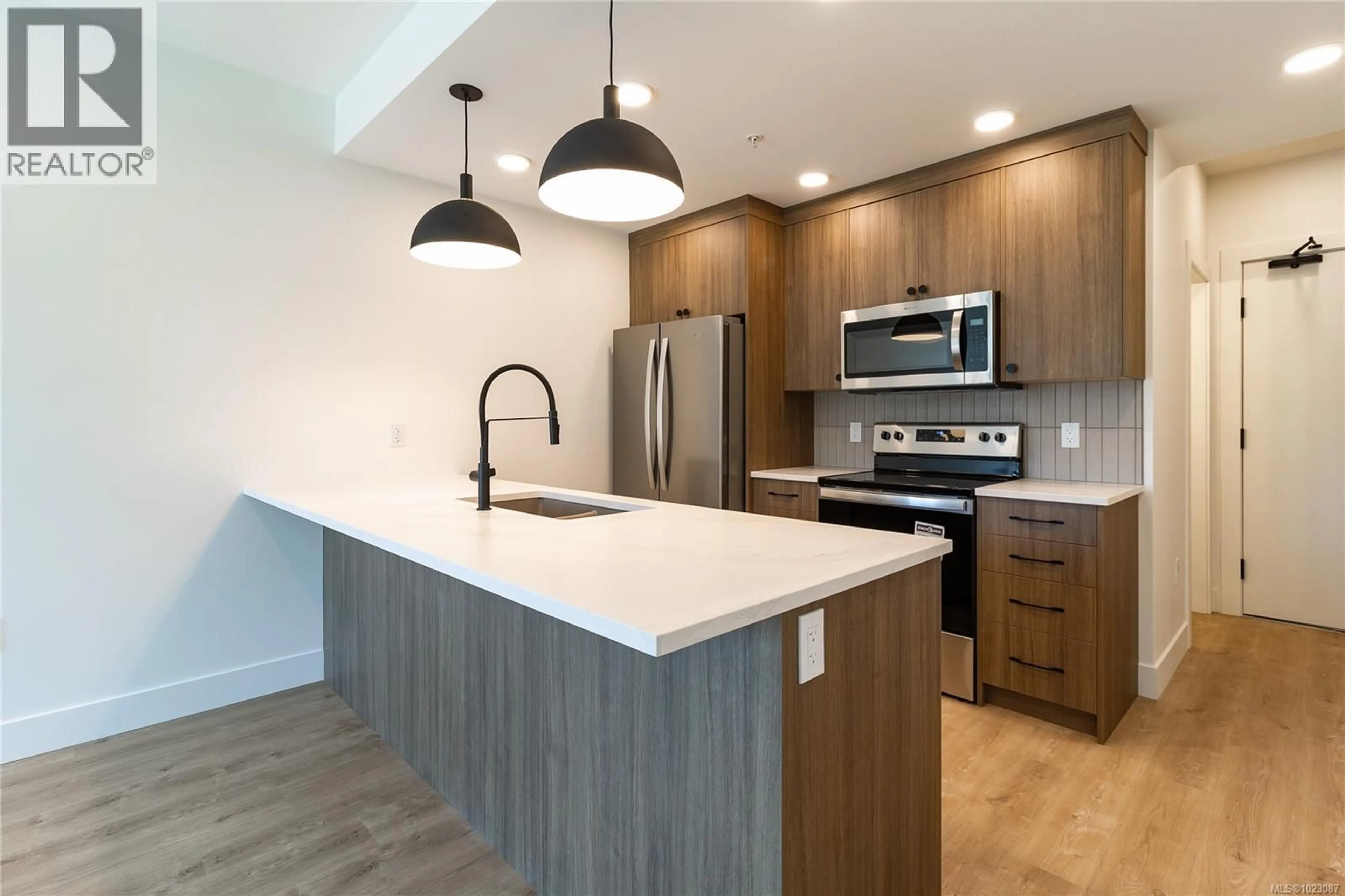 Open concept kitchen, unknown for 306 - 201 DOGWOOD DRIVE, Ladysmith British Columbia V9G0C3