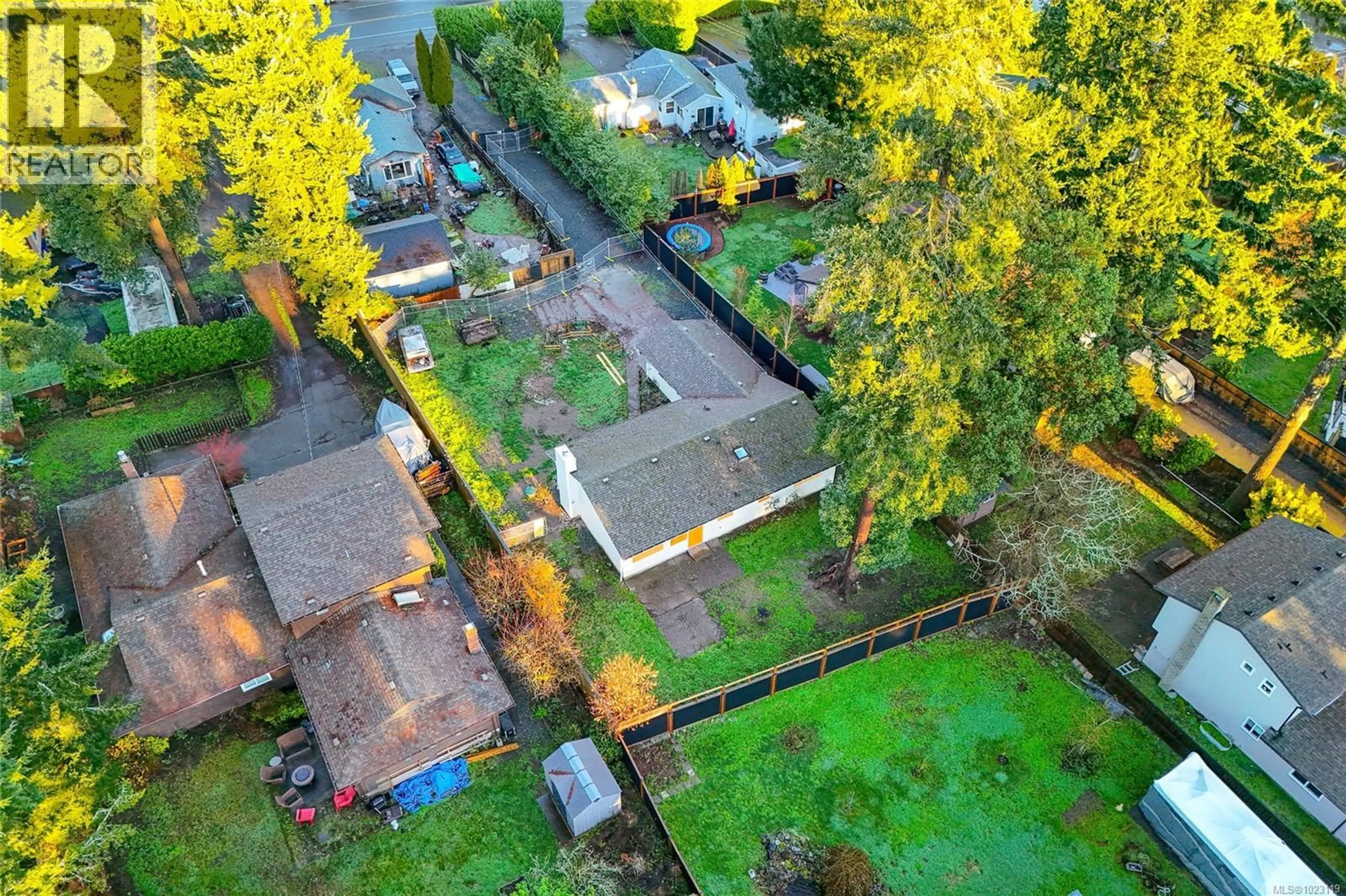 A pic from outside/outdoor area/front of a property/back of a property/a pic from drone, street for 2317A SOOKE ROAD, Colwood British Columbia V9B1X5