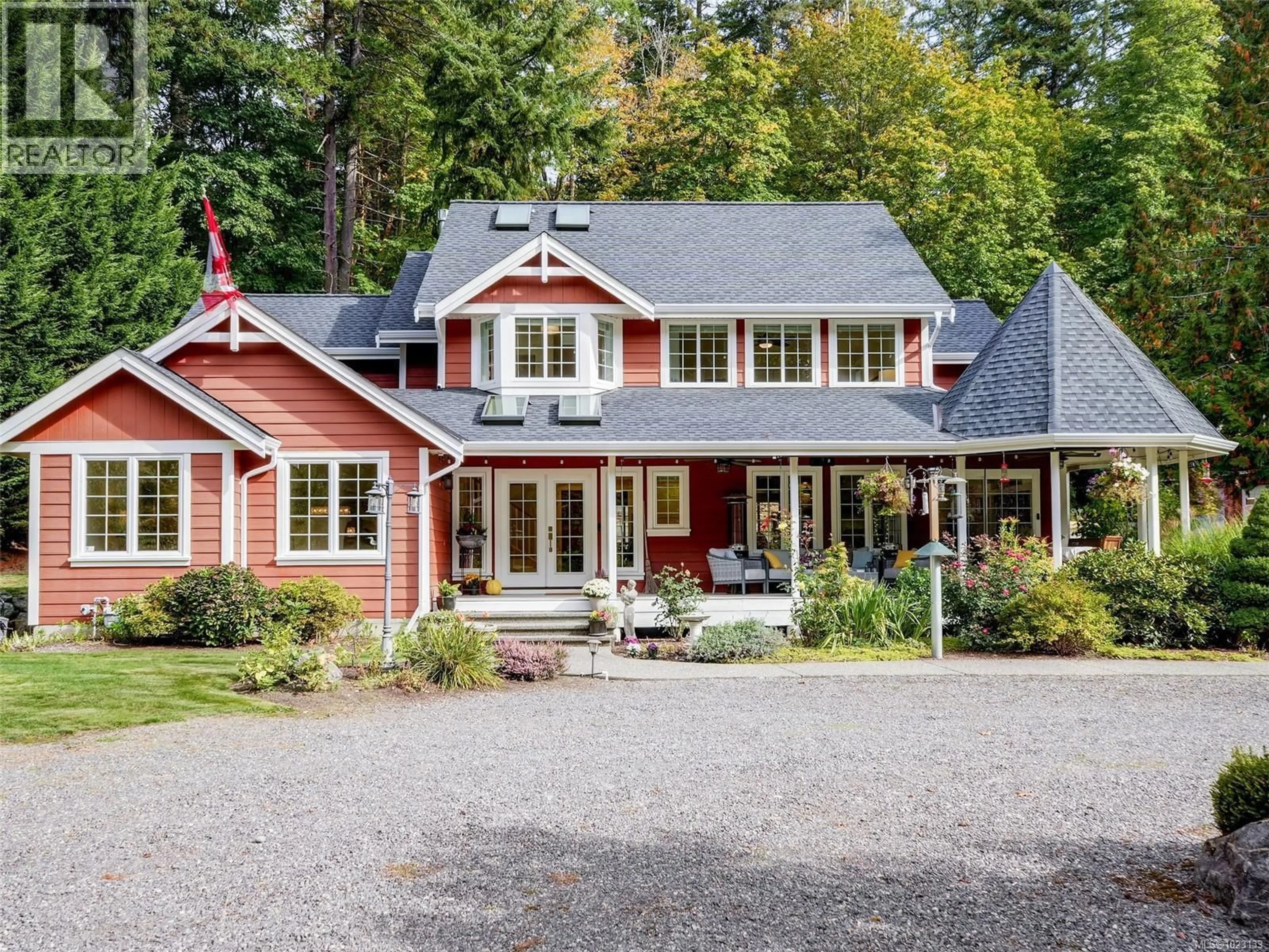 Home with vinyl exterior material, street for 6583 WALLACE DRIVE, Central Saanich British Columbia V8M1J8