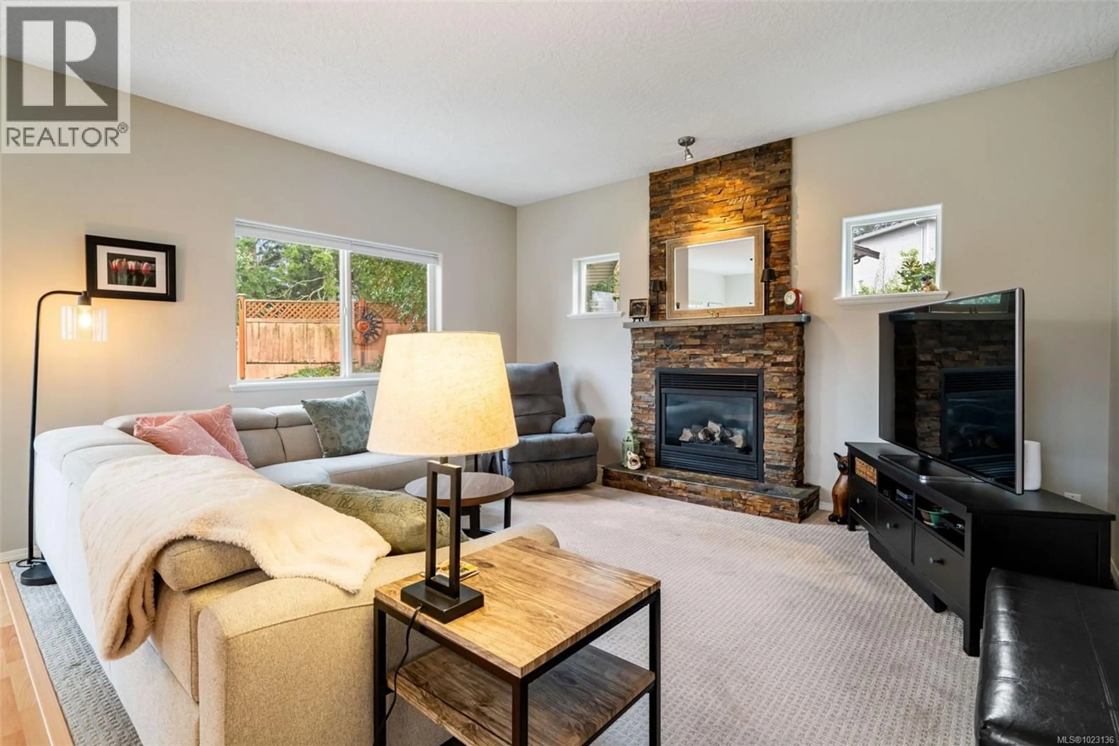 Living room with furniture, unknown for 2665 CAPSTONE PLACE, Langford British Columbia V9B6P3