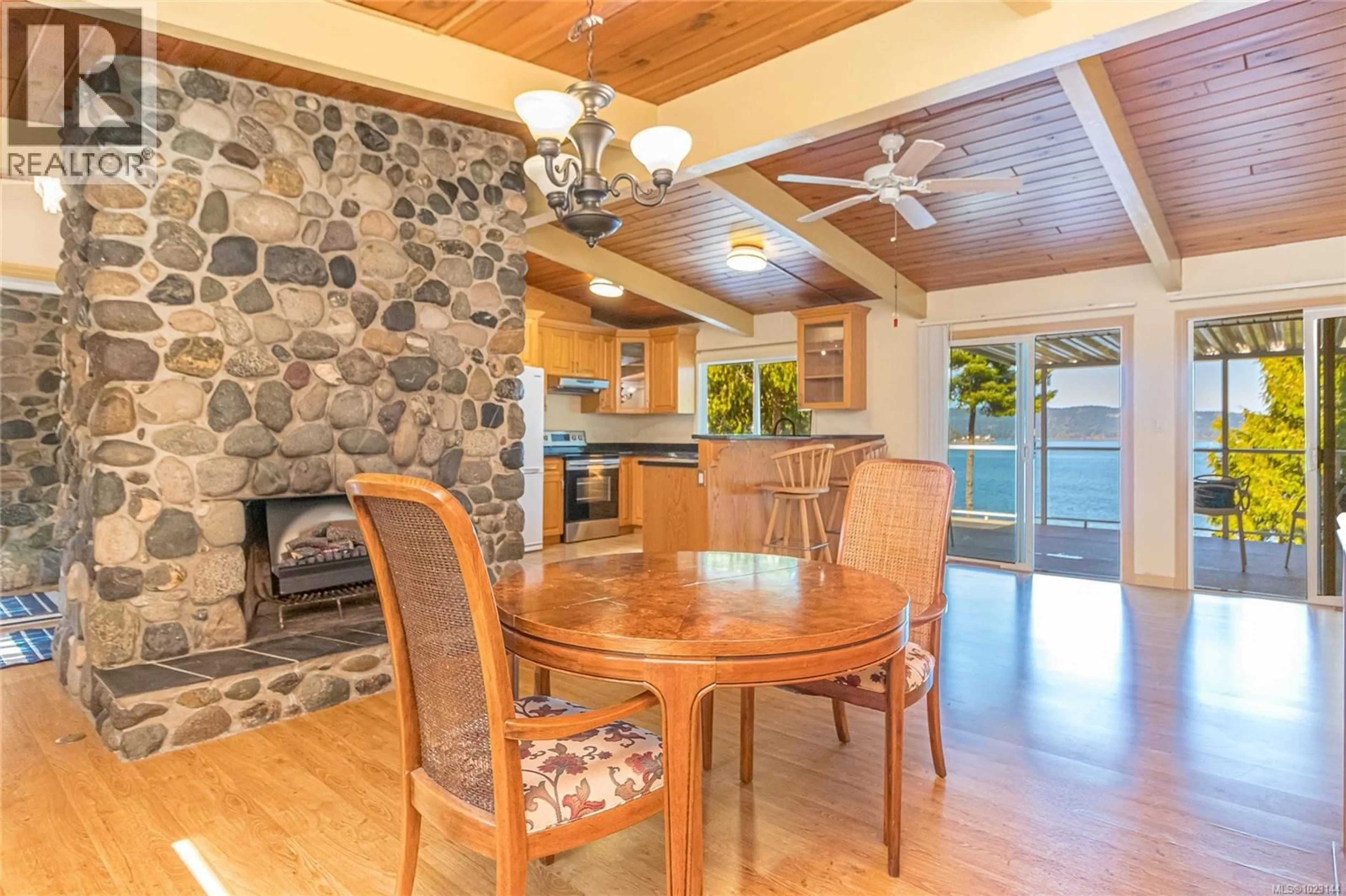 Dining room, unknown for 4731 MAPLE GUARD DRIVE, Bowser British Columbia V0R1G0