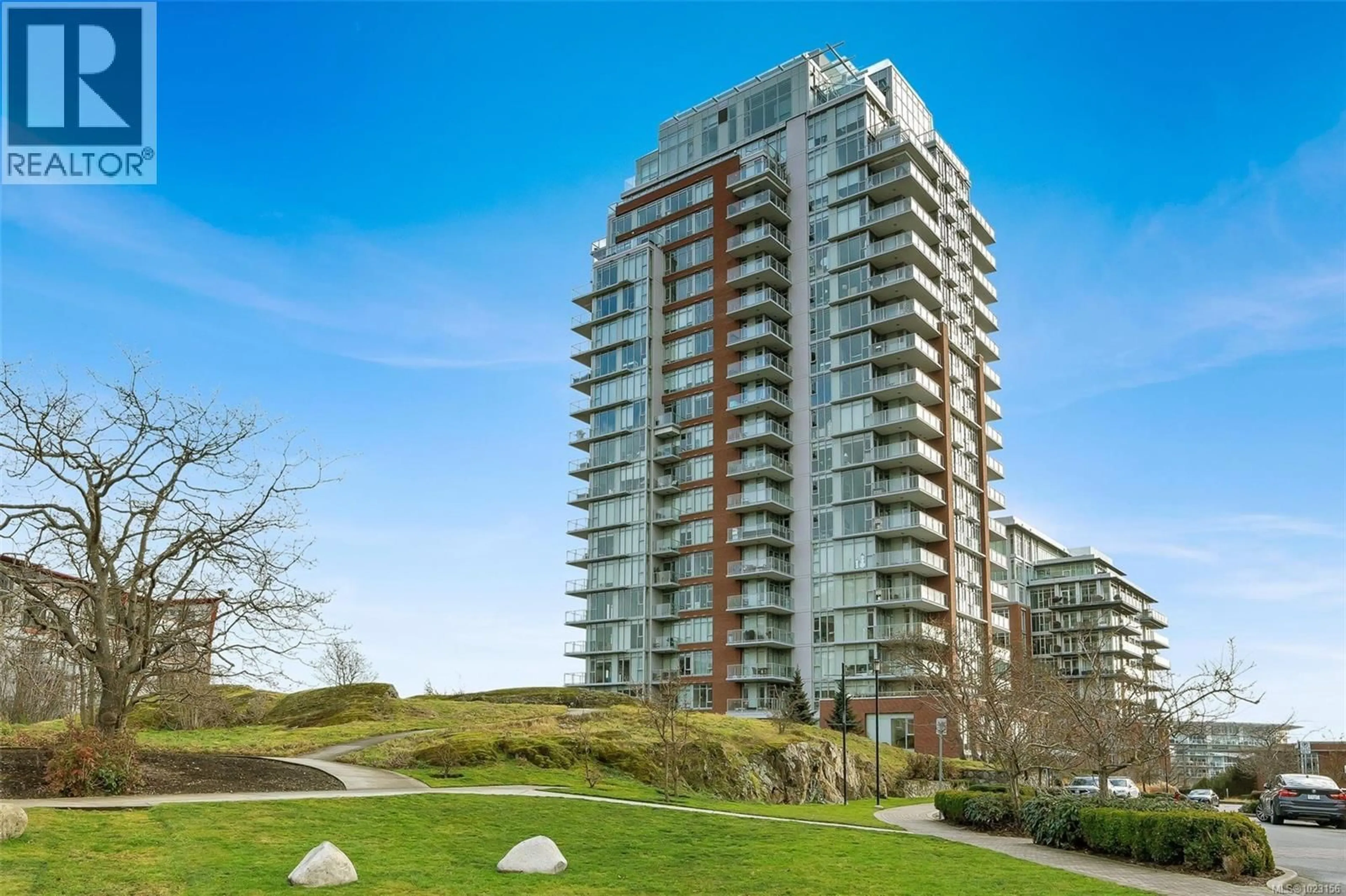 Unknown for 704 - 83 SAGHALIE ROAD, Victoria British Columbia V9A0E7