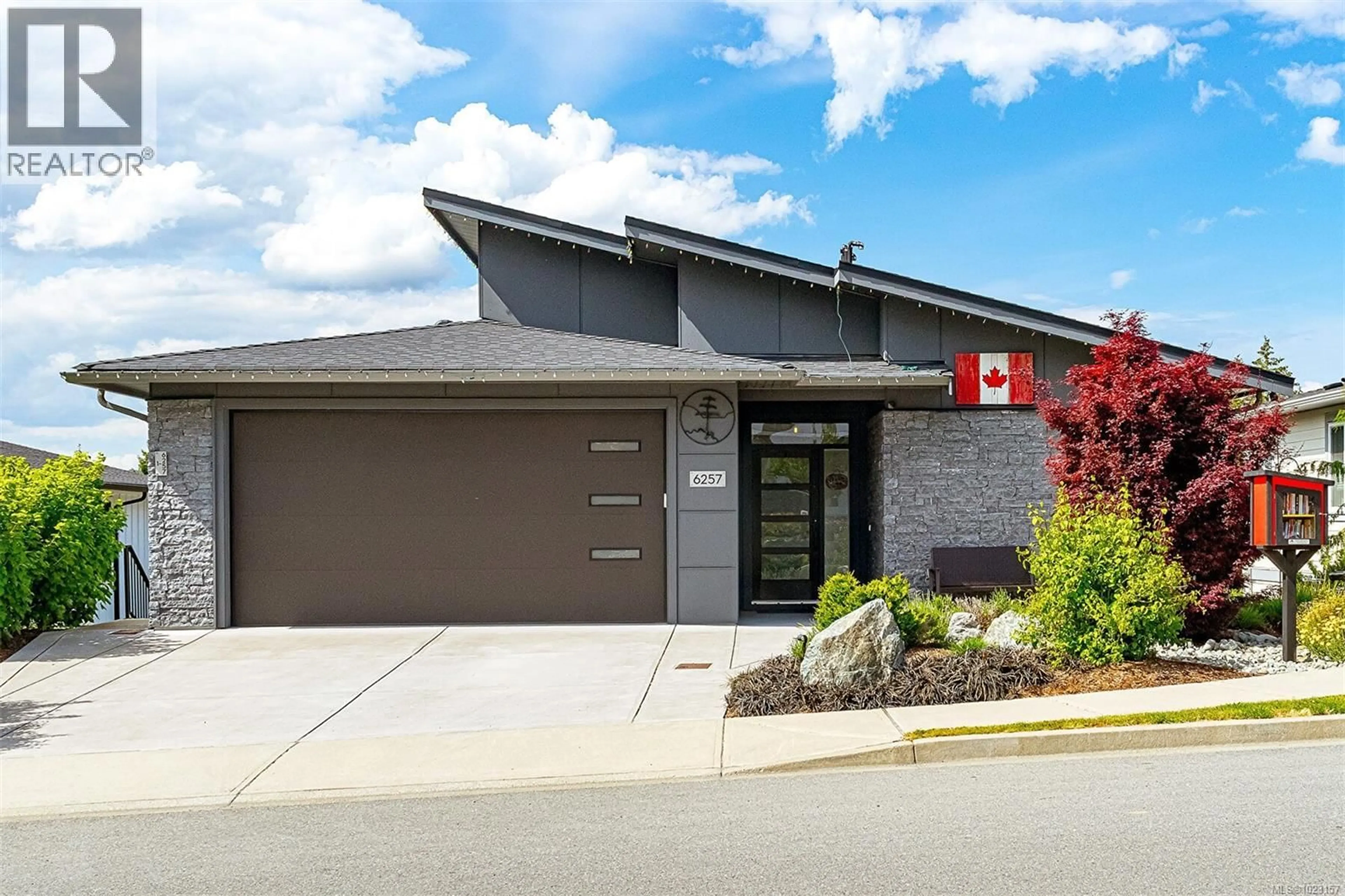 Home with brick exterior material, street for 6257 HIGHWOOD DRIVE, Duncan British Columbia V9L0H5
