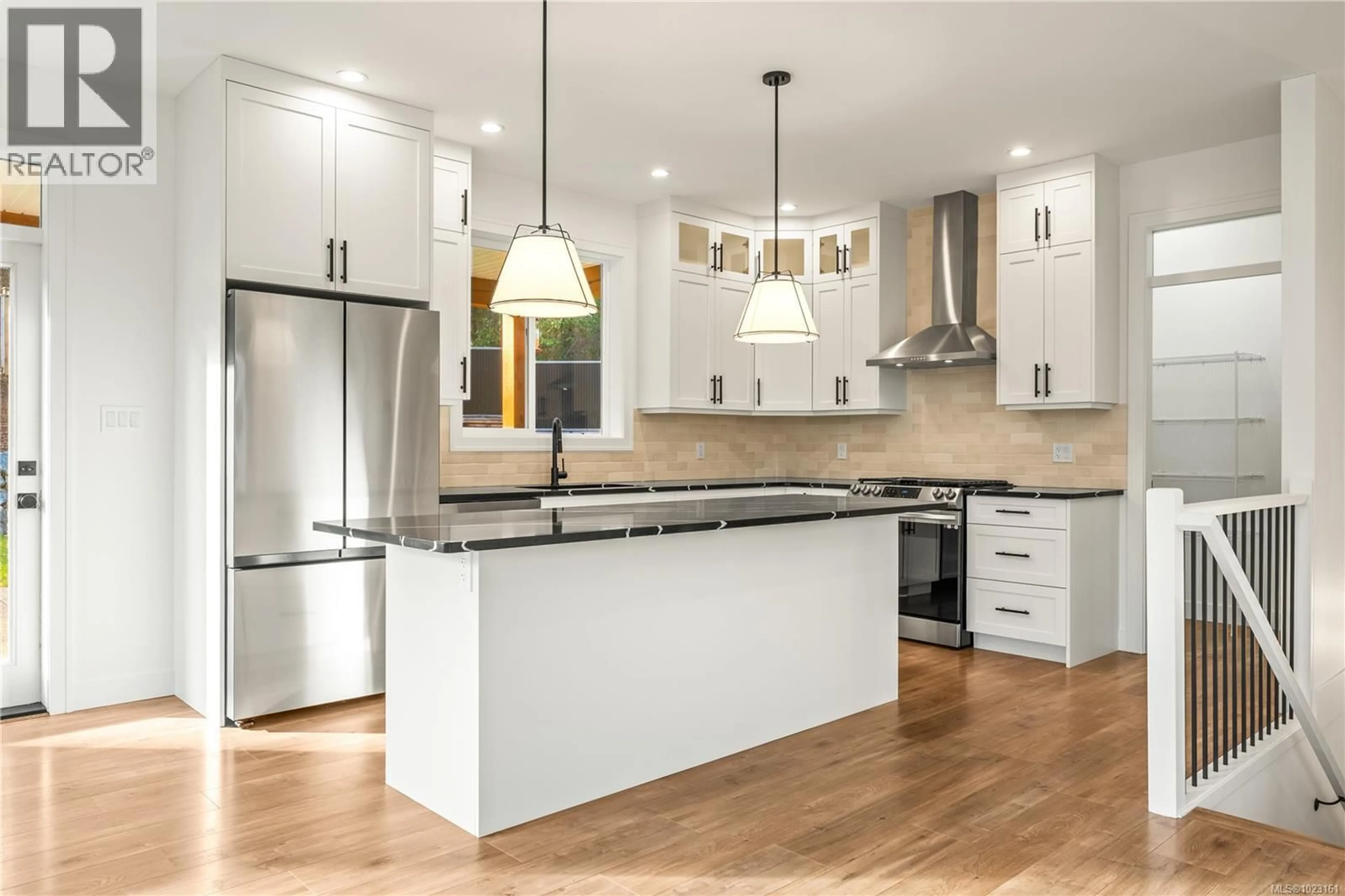 Open concept kitchen, unknown for 7227 AULDS ROAD, Lantzville British Columbia V0R2H0