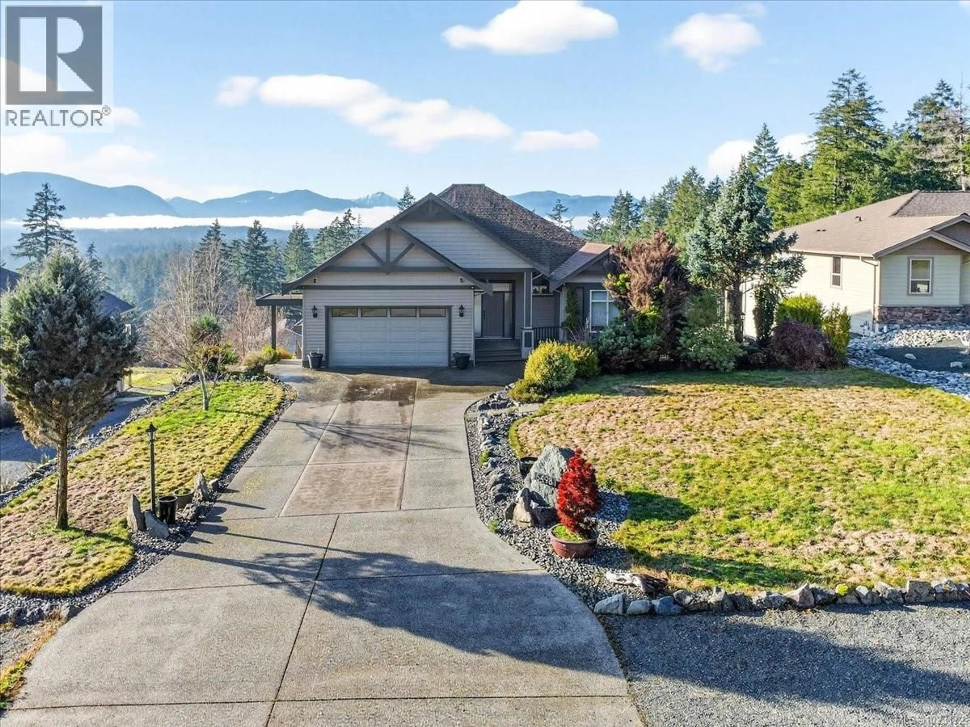 A pic from outside/outdoor area/front of a property/back of a property/a pic from drone, water/lake/river/ocean view for 5498 HIGHLAND DRIVE, Port Alberni British Columbia V9Y7G7