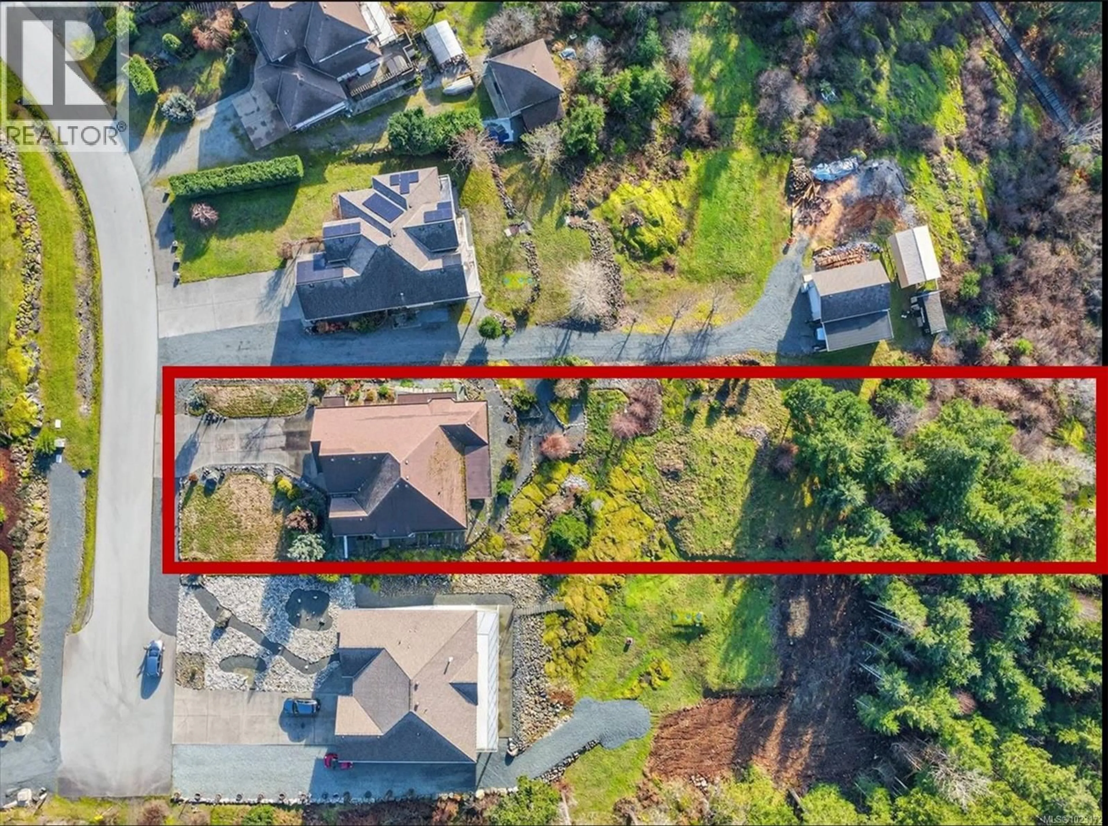 A pic from outside/outdoor area/front of a property/back of a property/a pic from drone, street for 5498 HIGHLAND DRIVE, Port Alberni British Columbia V9Y7G7