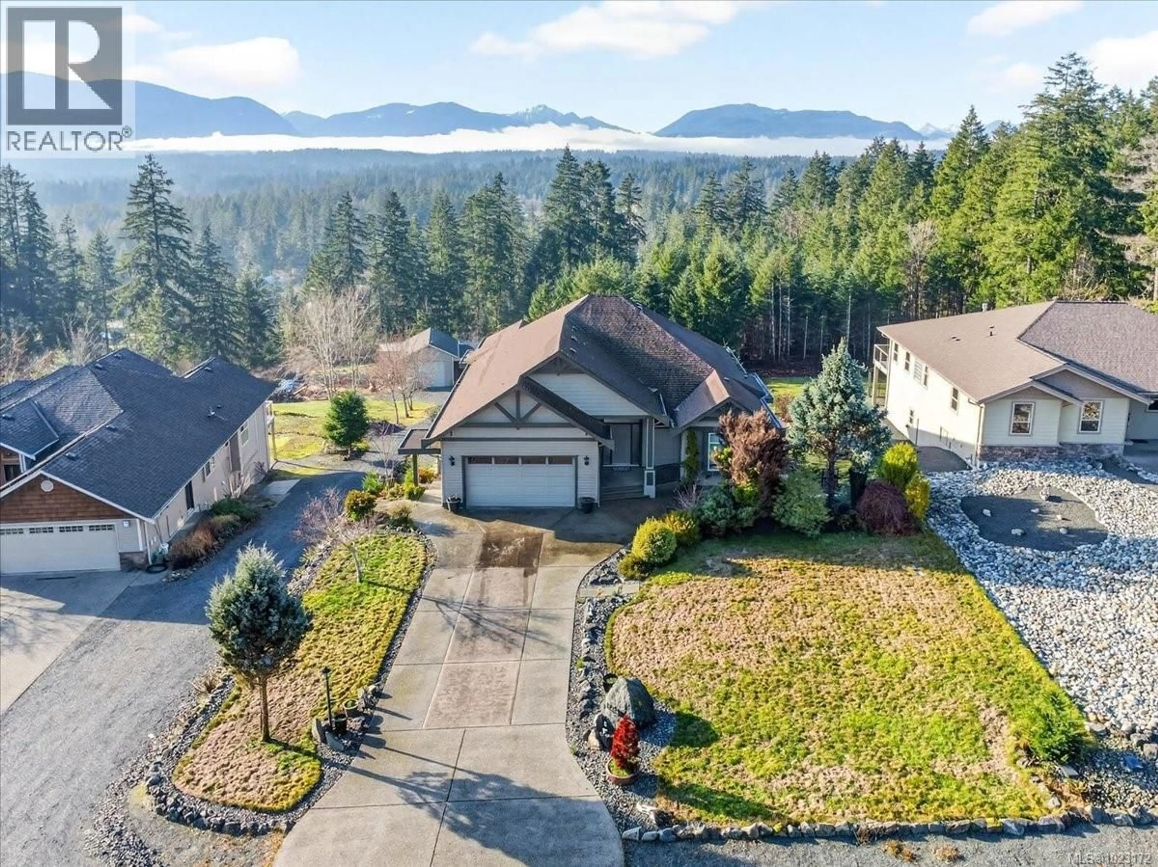 A pic from outside/outdoor area/front of a property/back of a property/a pic from drone, mountain view for 5498 HIGHLAND DRIVE, Port Alberni British Columbia V9Y7G7