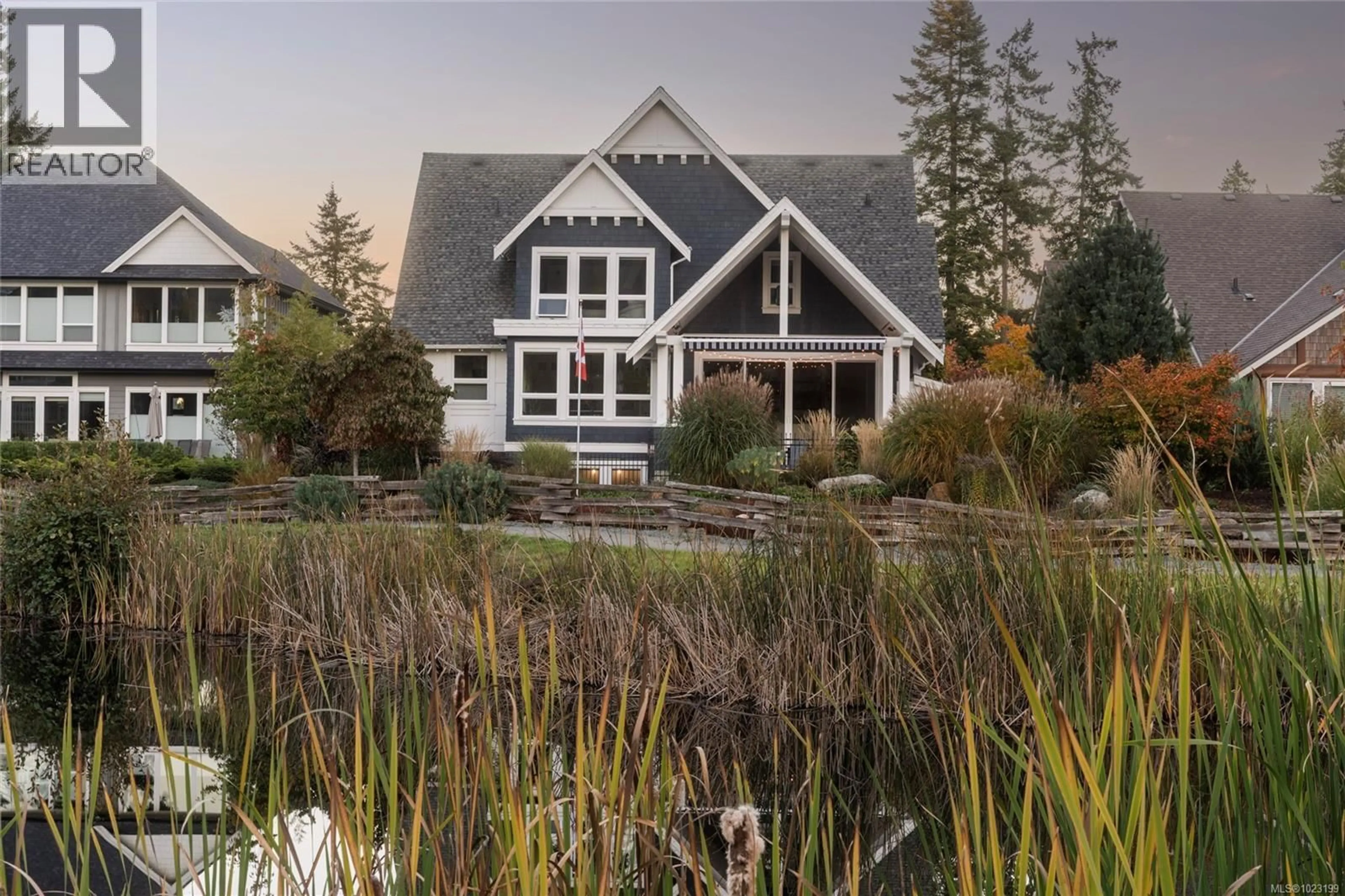 Home with vinyl exterior material, water/lake/river/ocean view for 1319 CHAMPIONS COURT, Langford British Columbia V9B0R9