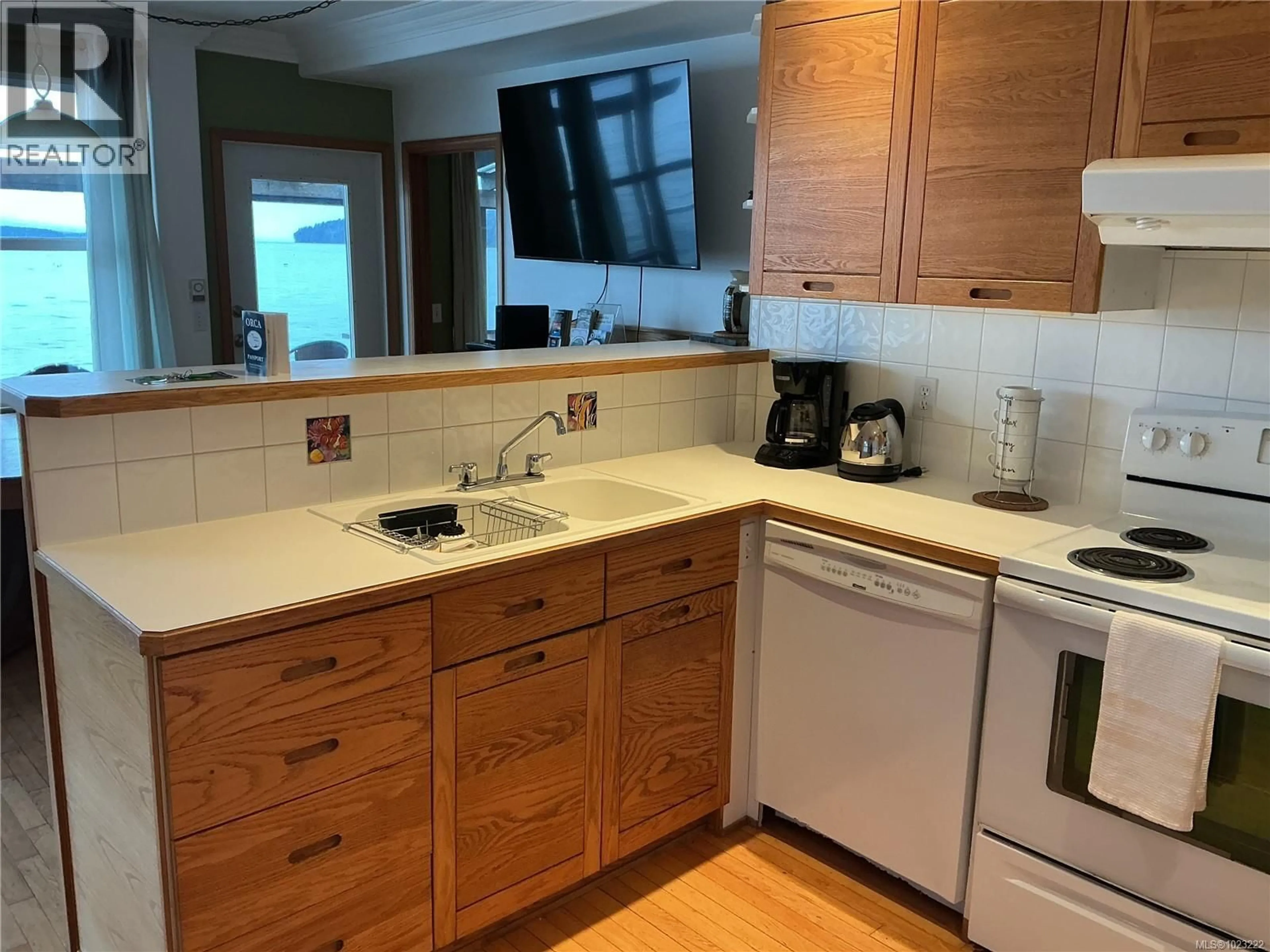 Standard kitchen, unknown for 480&500 1ST STREET, Sointula British Columbia V0N3E0