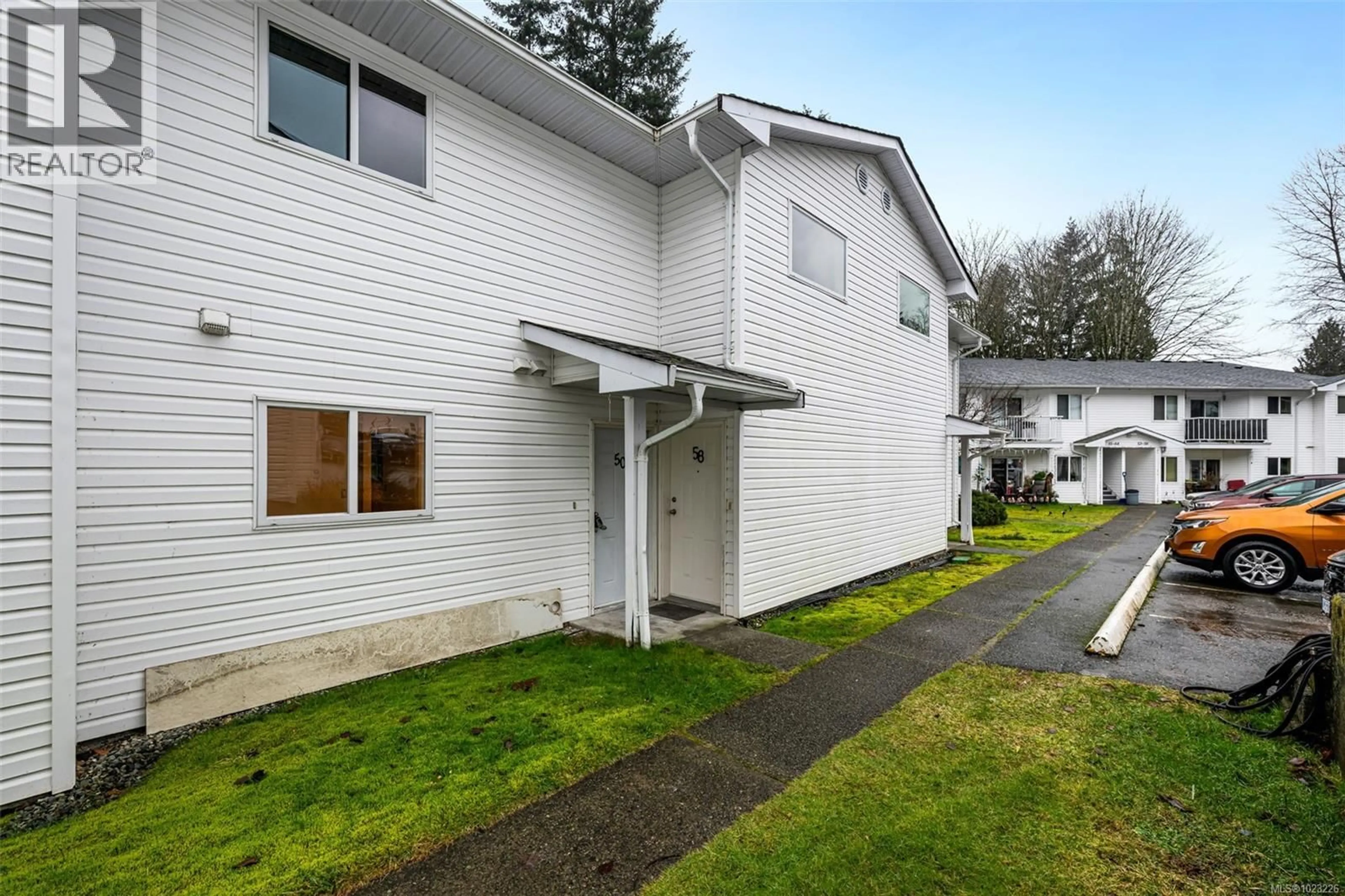 Patio, street for 50 - 211 MADILL ROAD, Lake Cowichan British Columbia V0R2G1