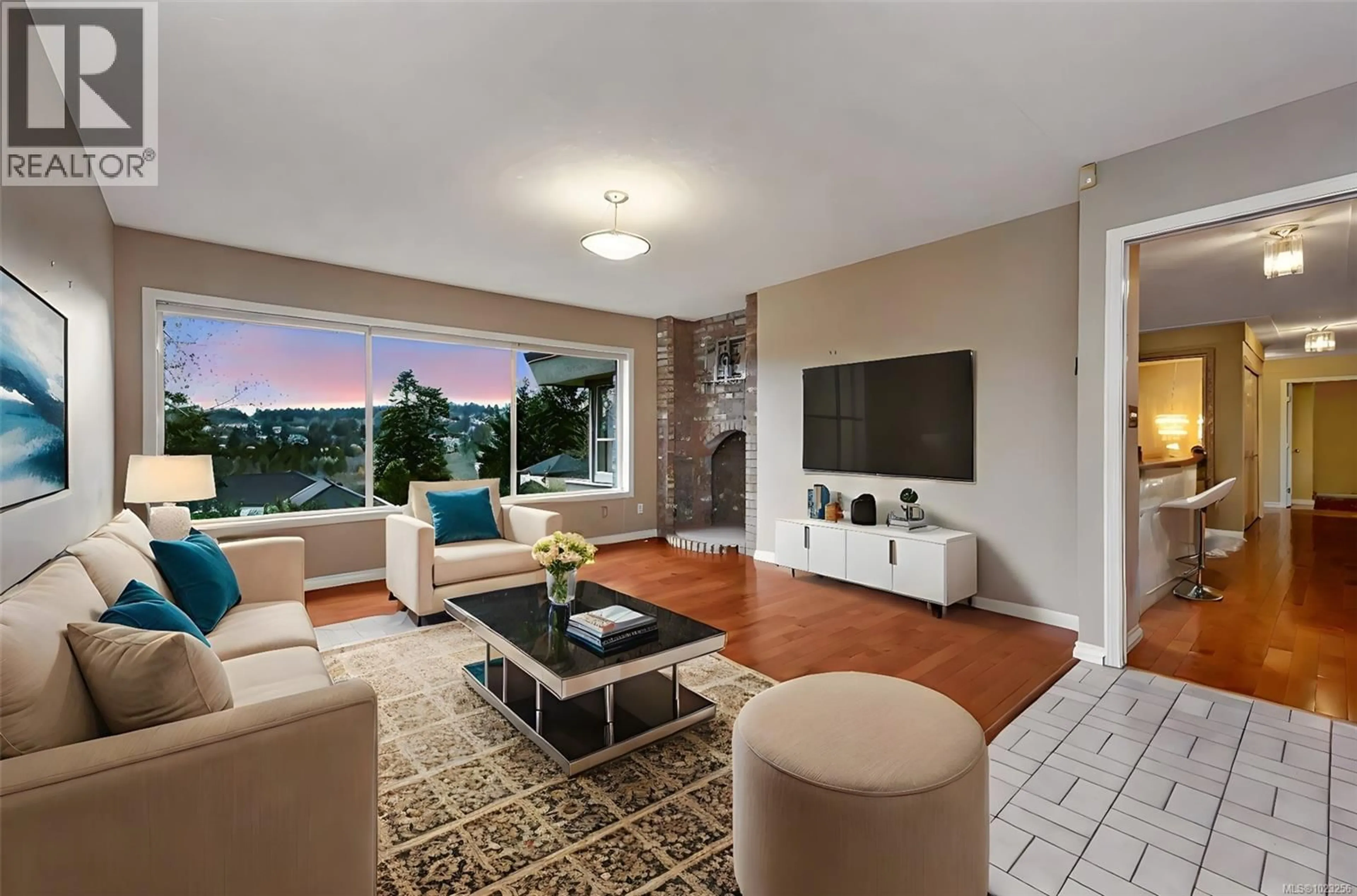 Living room with furniture, unknown for 4335 EMILY CARR DRIVE, Saanich British Columbia V8X5E4