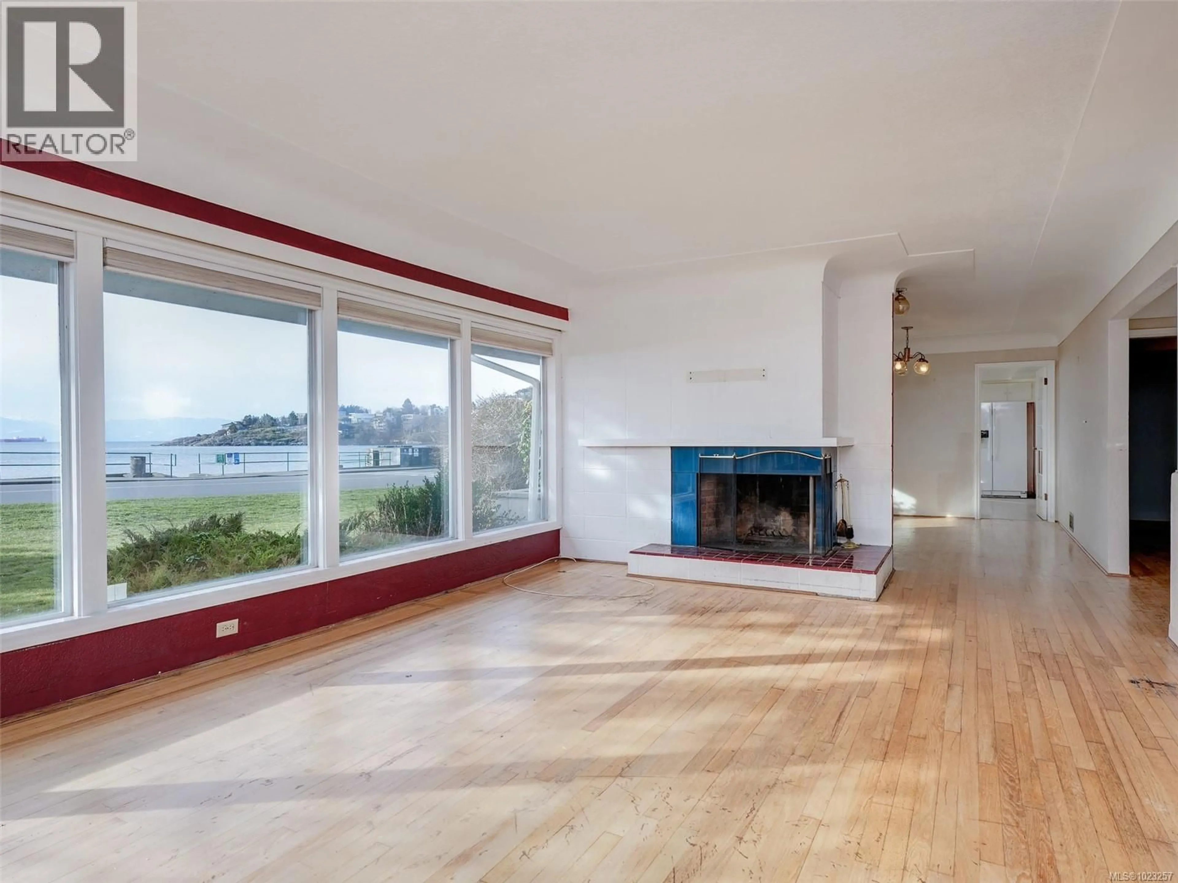 Unknown for 406 BEACH DRIVE, Oak Bay British Columbia V8S2M4