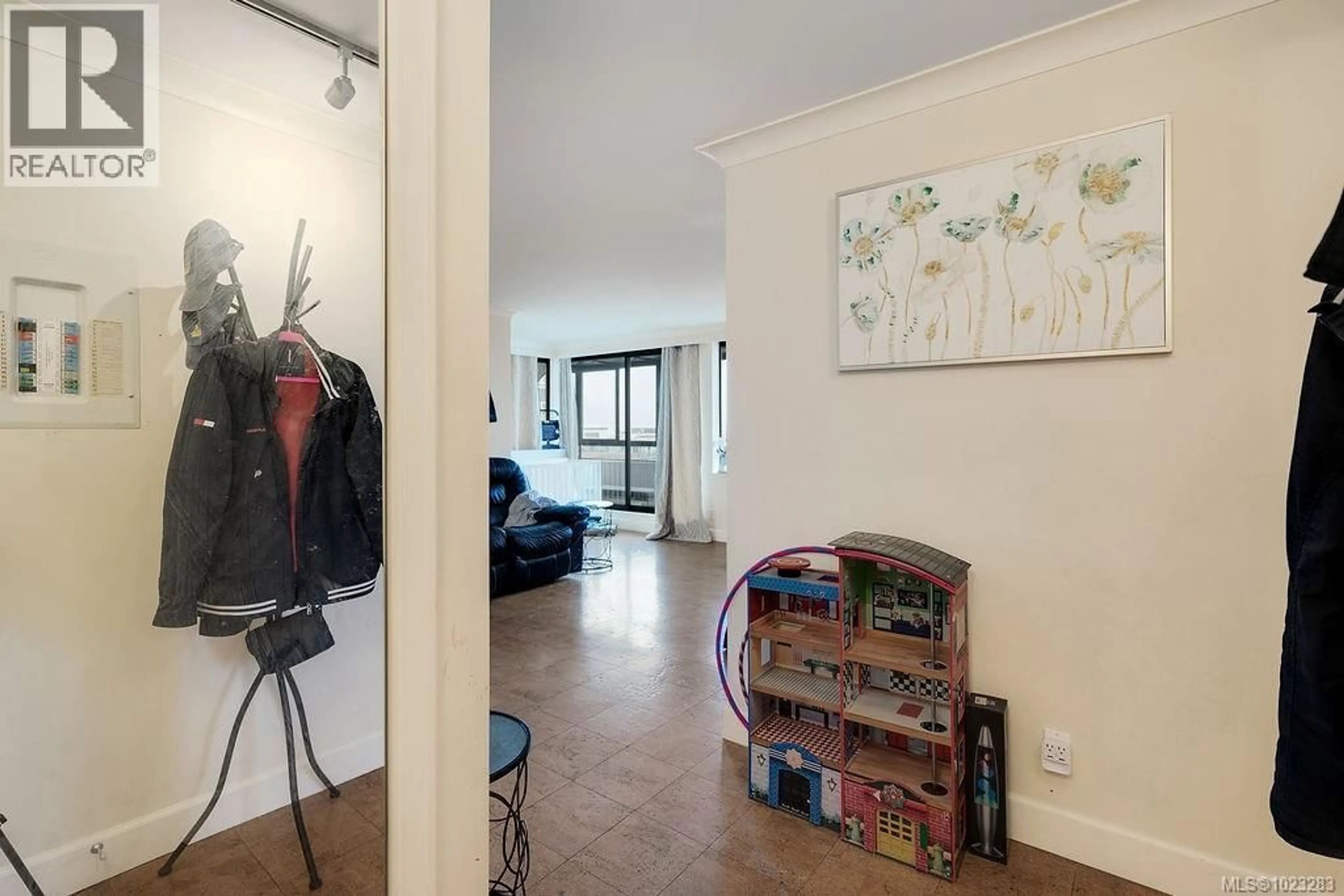 Unknown for 1003 - 1034 JOHNSON STREET, Victoria British Columbia V8V3N7