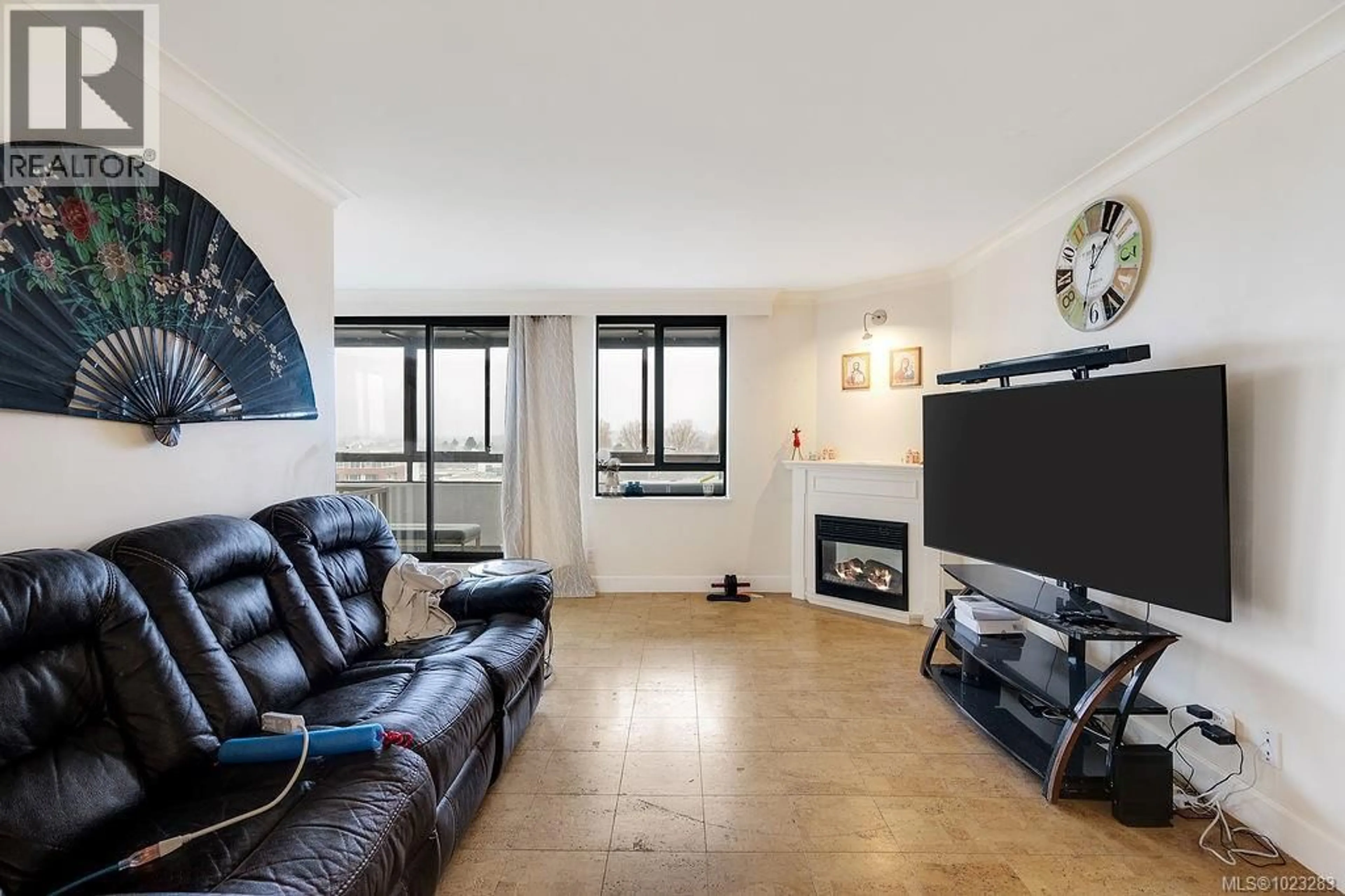 Living room with furniture, unknown for 1003 - 1034 JOHNSON STREET, Victoria British Columbia V8V3N7