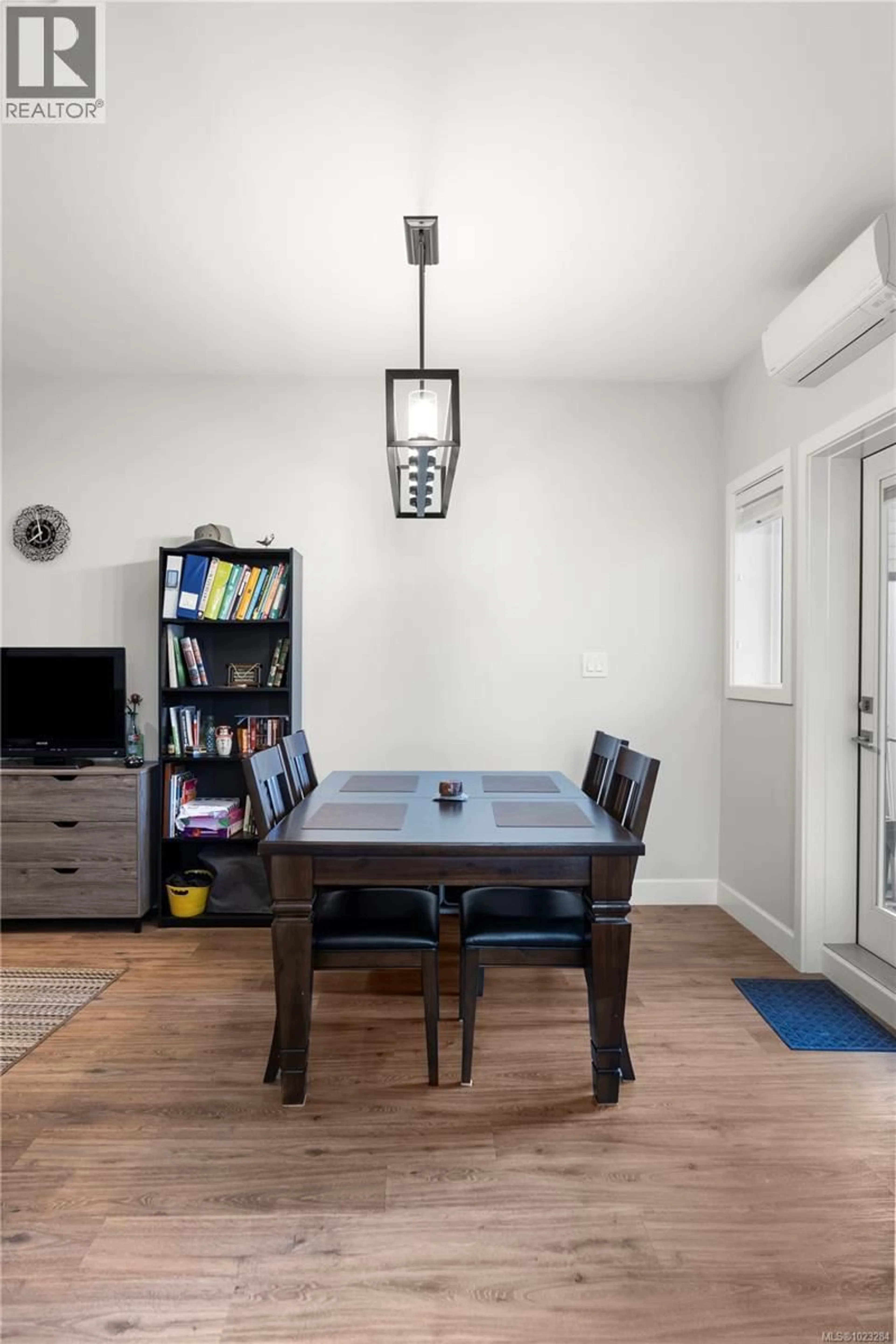 Dining room, wood/laminate floor for 1301 - 3351 LUXTON ROAD, Langford British Columbia V9C0P2