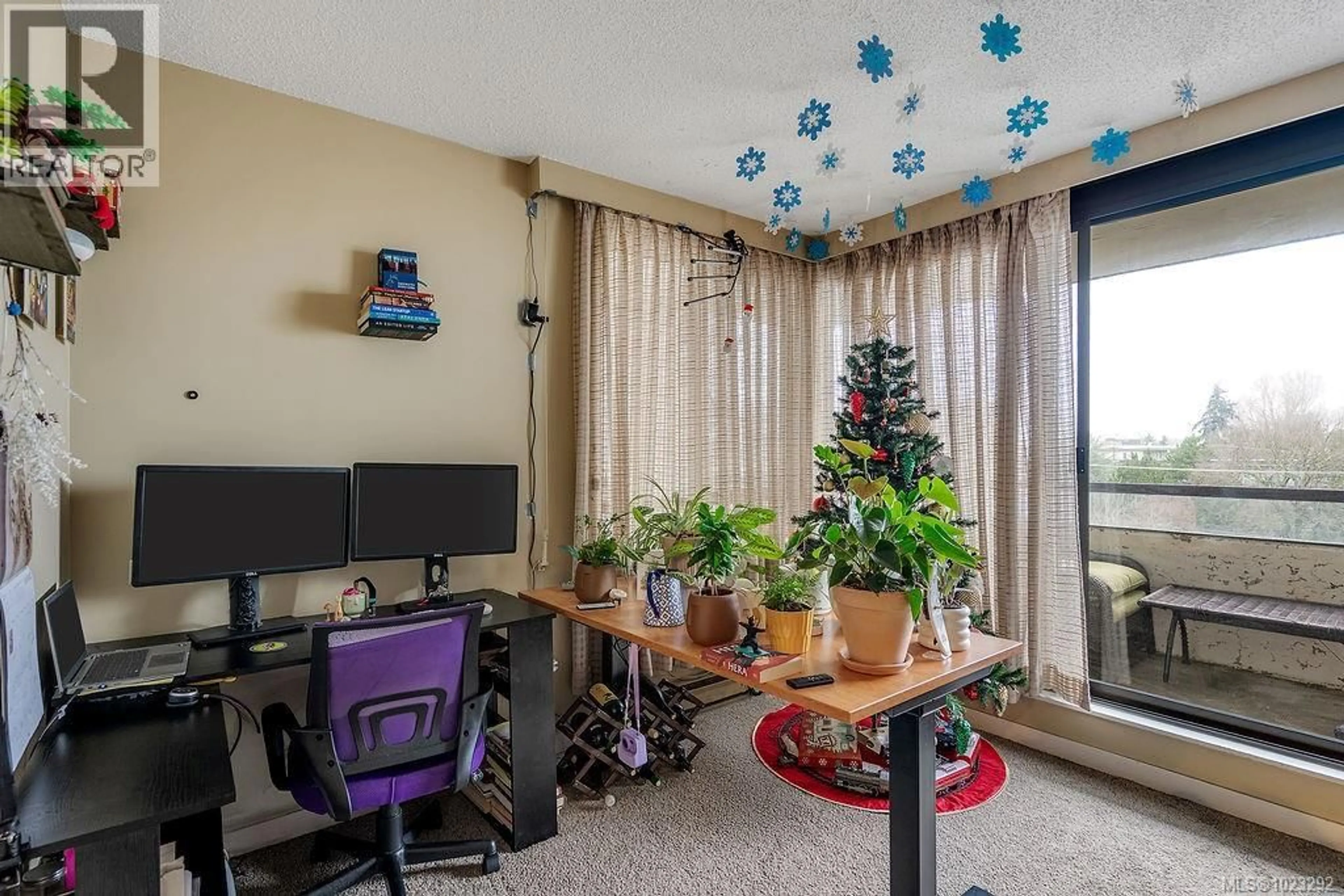 A pic of a room for 603 - 1034 JOHNSON STREET, Victoria British Columbia V8V3N7