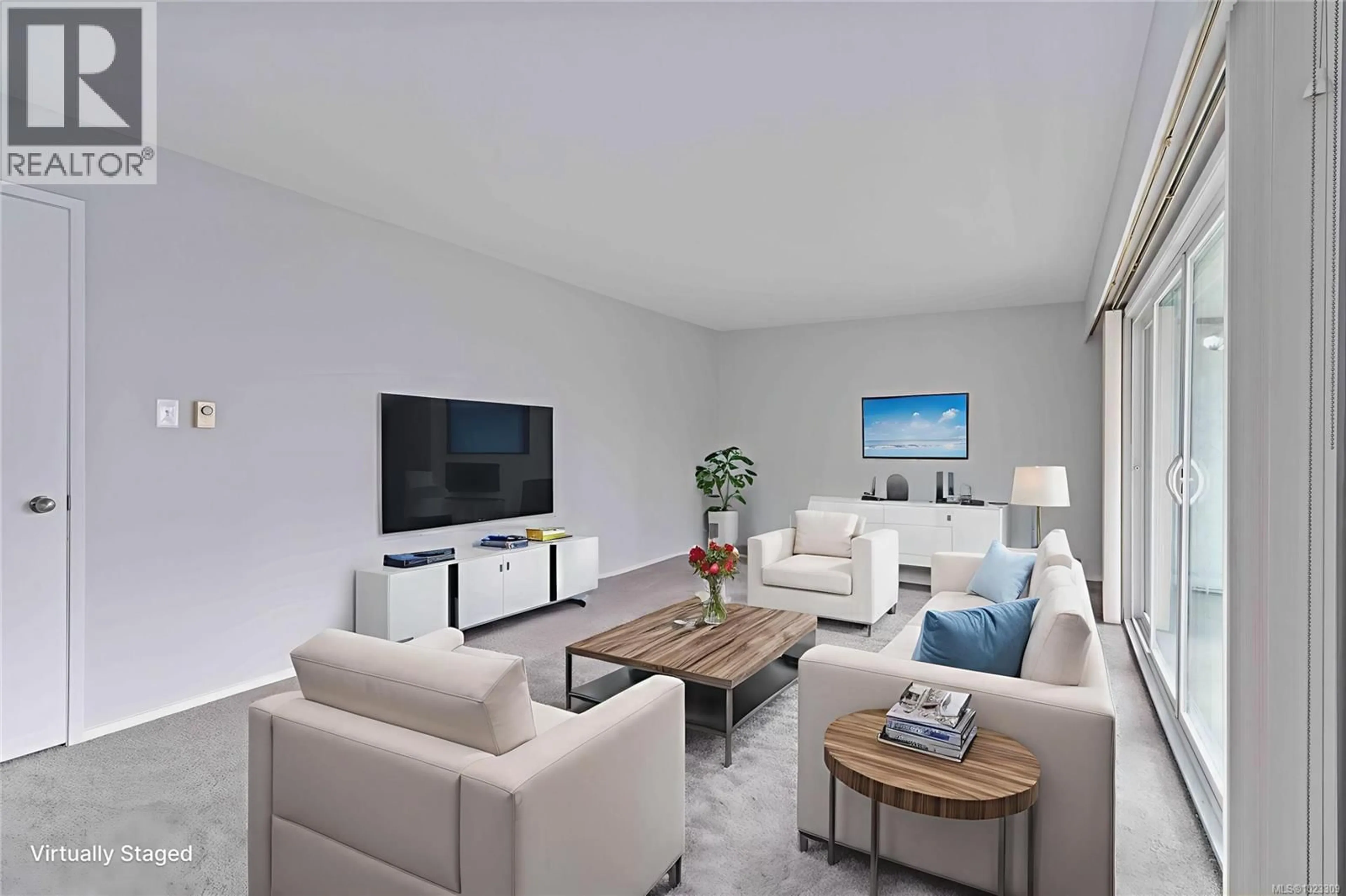 Living room with furniture, unknown for 401 - 190 GORGE ROAD WEST, Saanich British Columbia V9A1M4