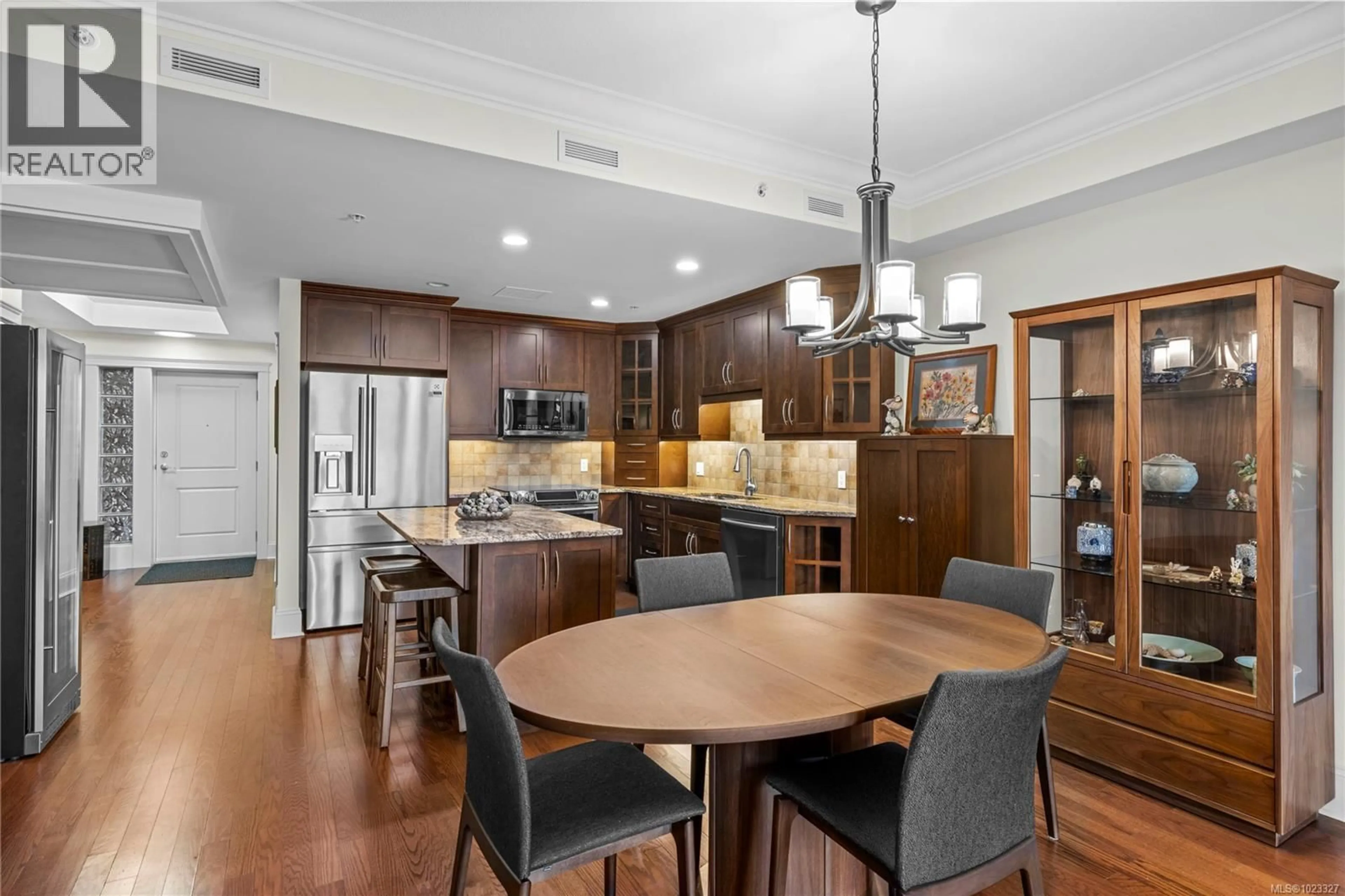 Open concept kitchen, unknown for 303 - 222 SECOND AVENUE WEST, Qualicum Beach British Columbia V9K0A4