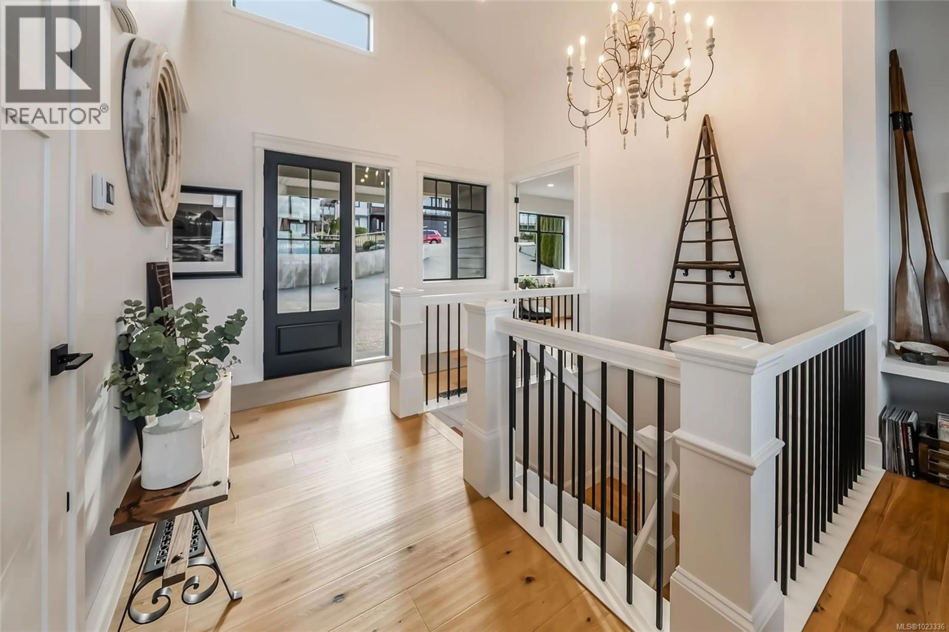 Indoor entryway for 754 NELSON ROAD, Campbell River British Columbia V9H0A1