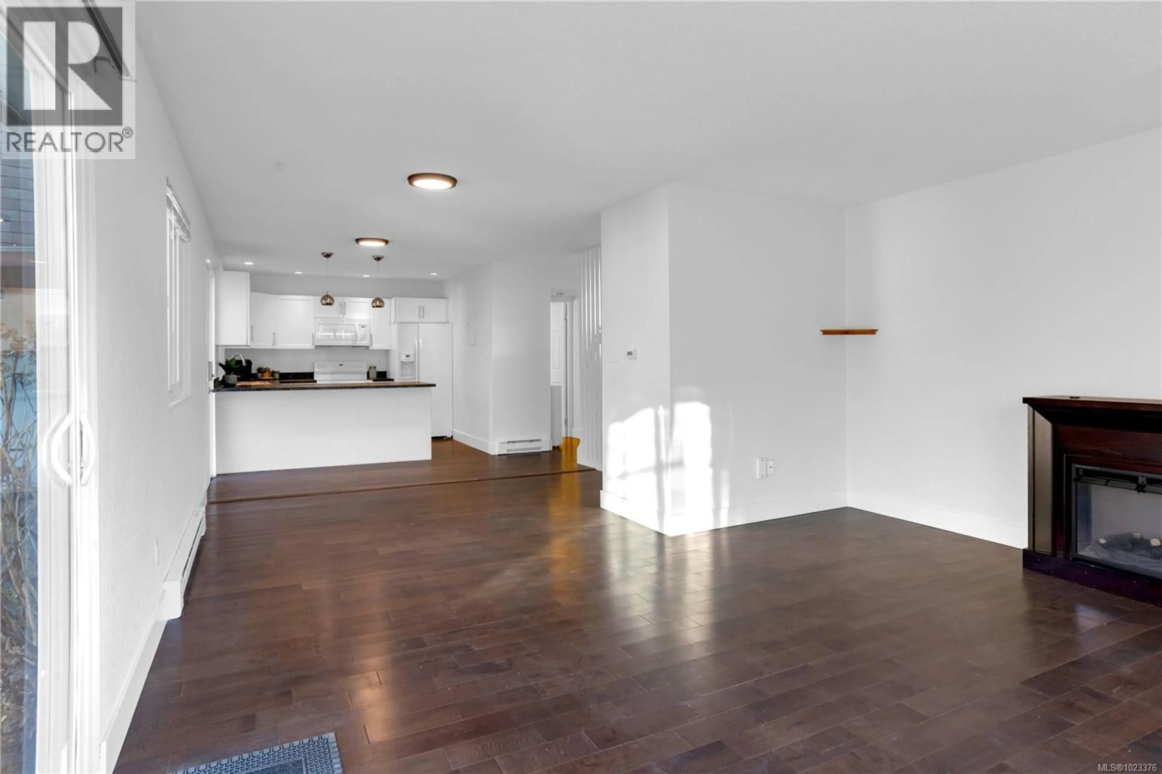 A pic of a room for 11 - 9 BUTTERTUBS DRIVE, Nanaimo British Columbia V9R3X8