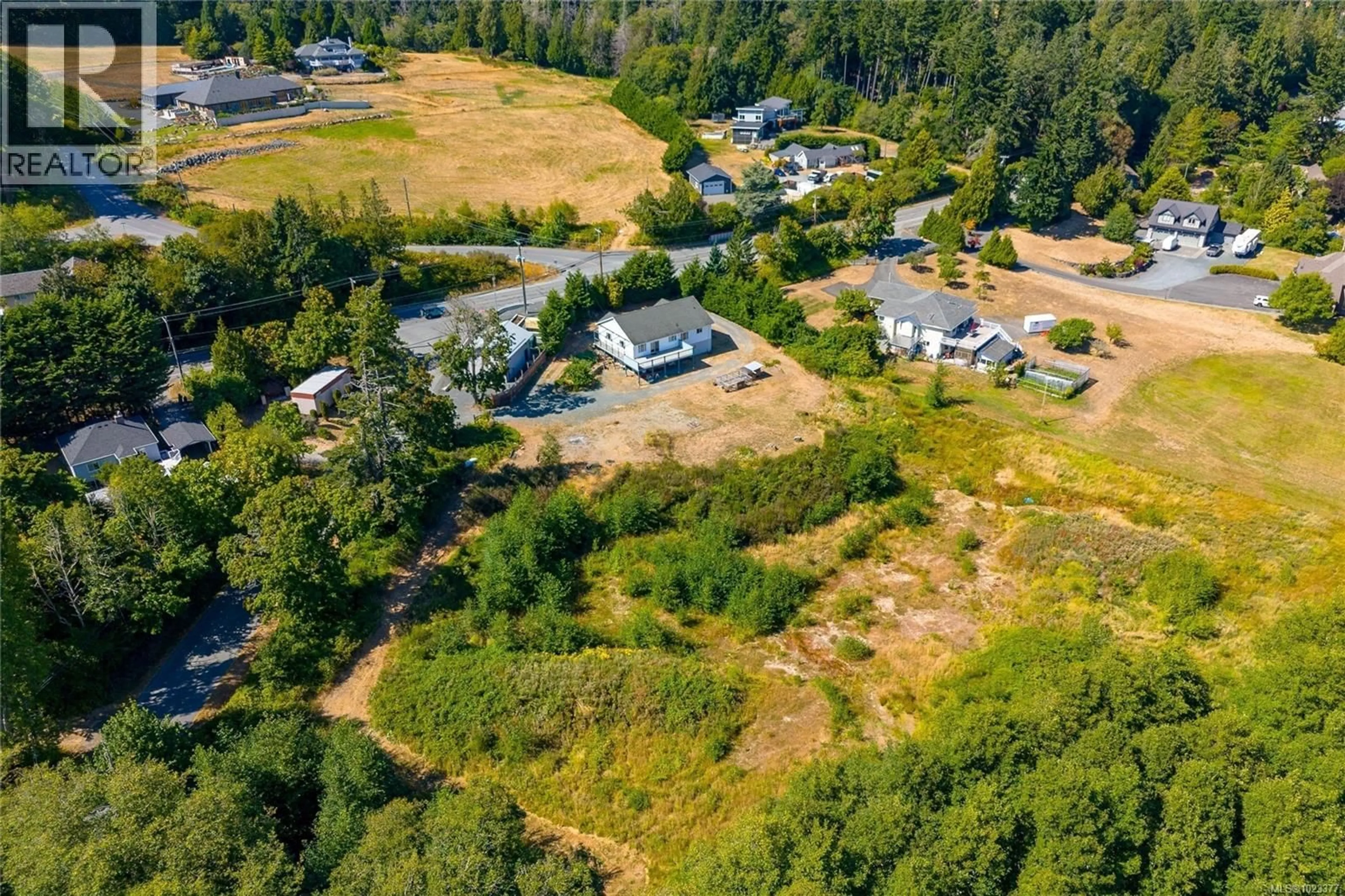 A pic from outside/outdoor area/front of a property/back of a property/a pic from drone, unknown for 681 LOMBARD DRIVE, Metchosin British Columbia V9C3Y9
